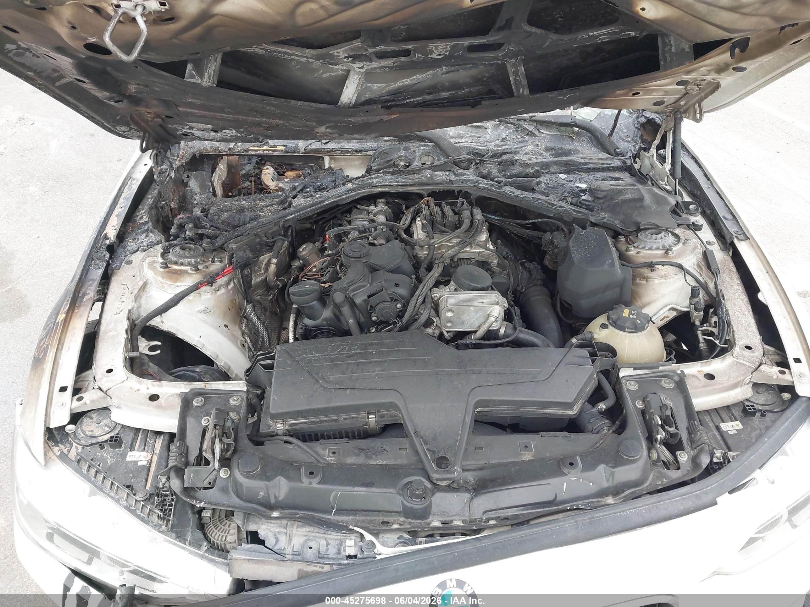 2015 Bmw 320i   White vin: WBA3B1C59FK138845