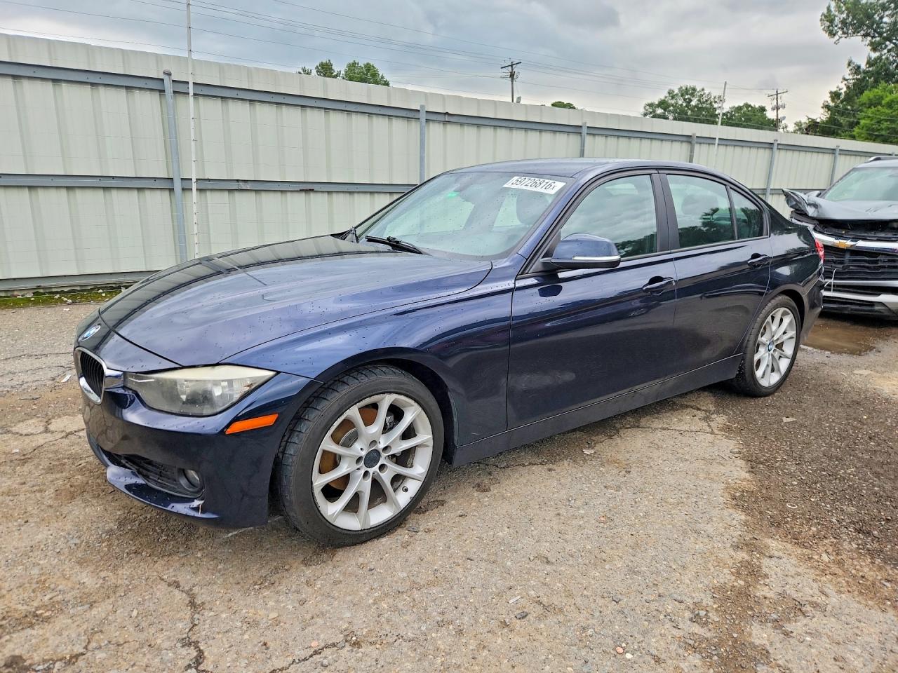 2013 Bmw 320 I Blue vin: WBA3B1C5XDF461677