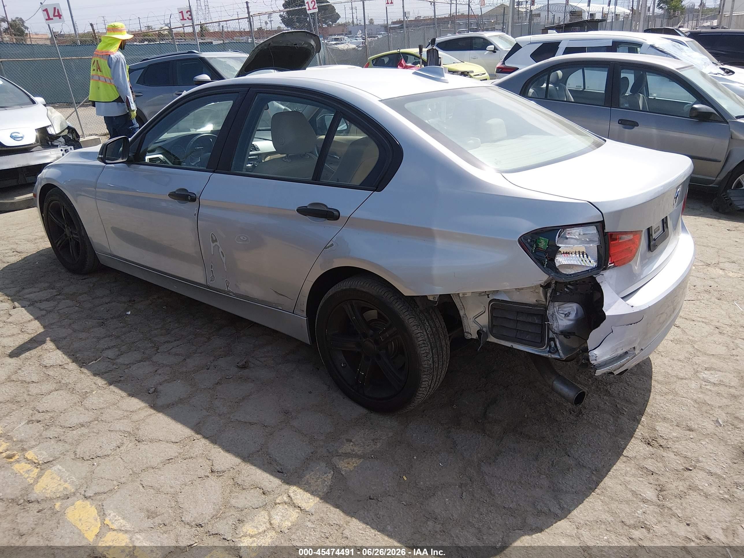 2013 Bmw 320i   Silver vin: WBA3B1C5XDK130041