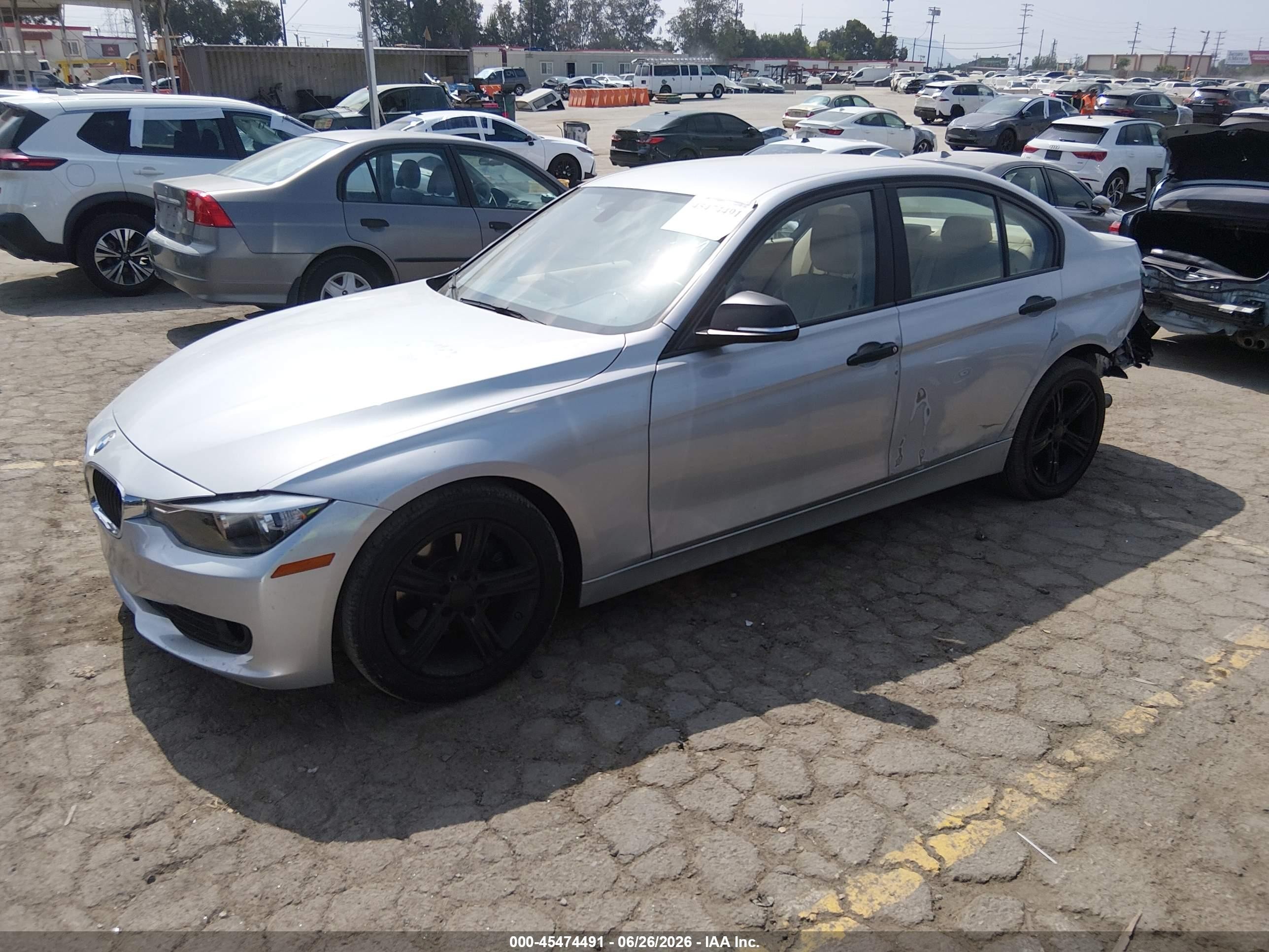 2013 Bmw 320i   Silver vin: WBA3B1C5XDK130041