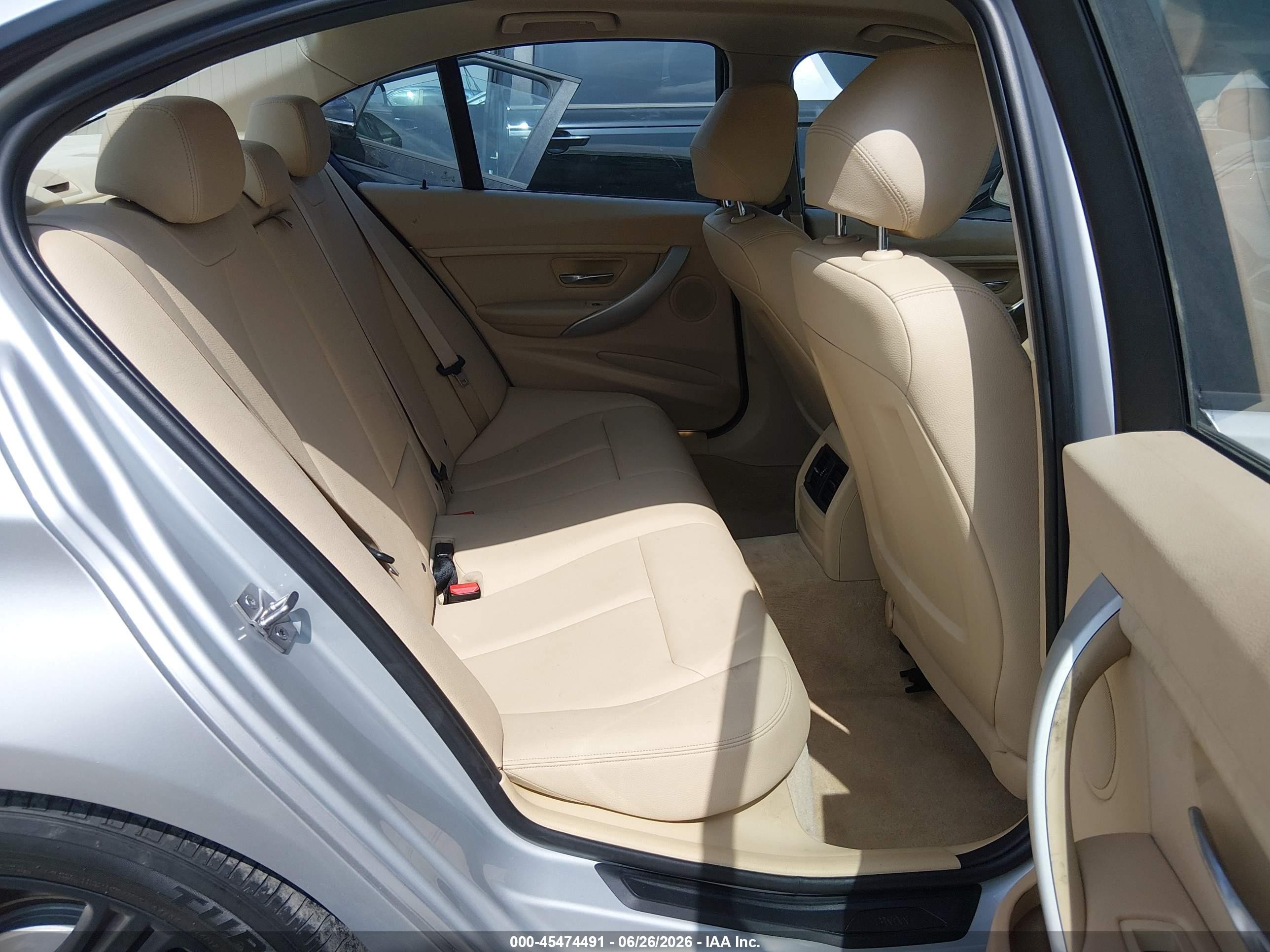 2013 Bmw 320i   Silver vin: WBA3B1C5XDK130041
