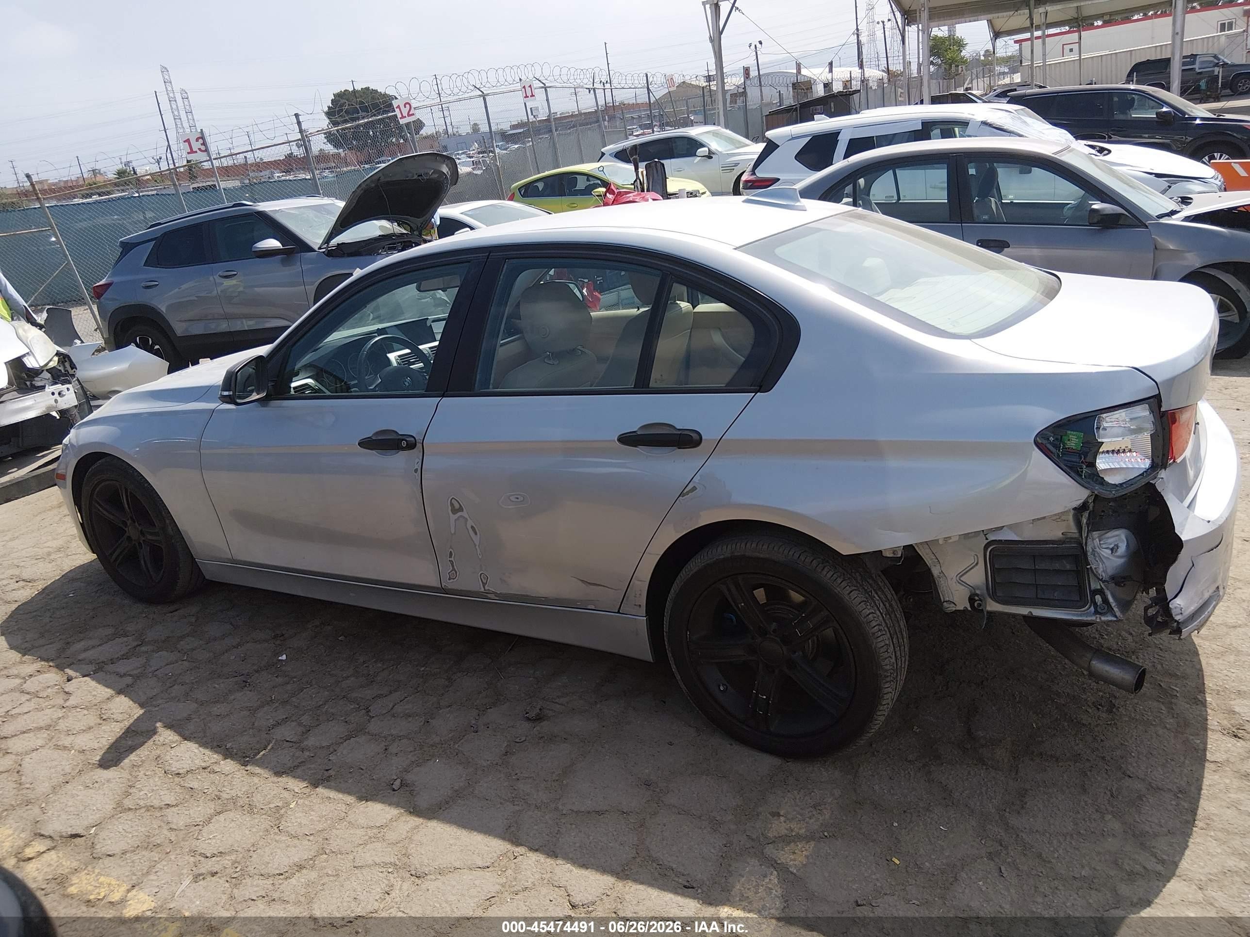 2013 Bmw 320i   Silver vin: WBA3B1C5XDK130041