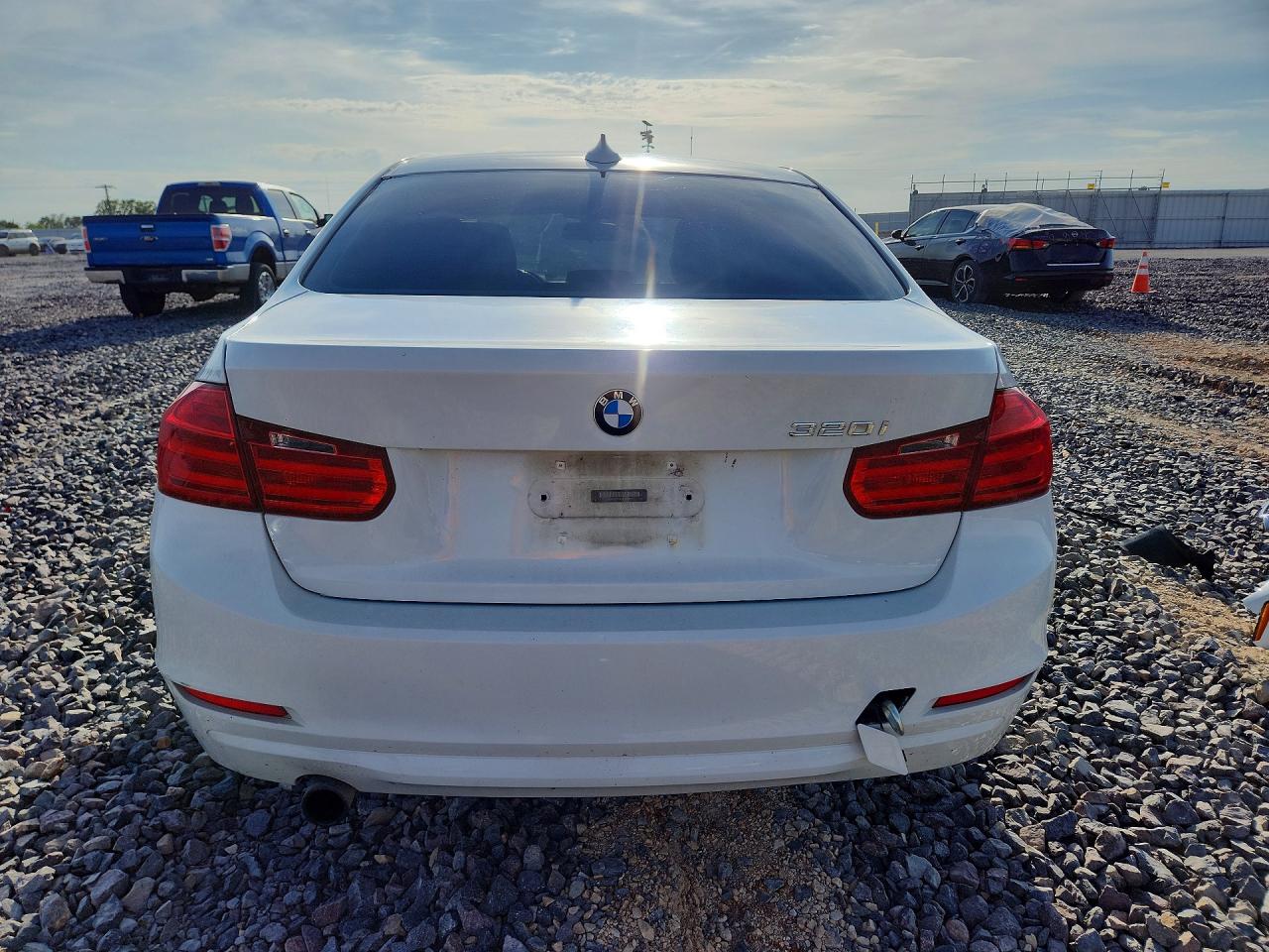 2013 Bmw 320 White vin: WBA3B1C5XDK130217