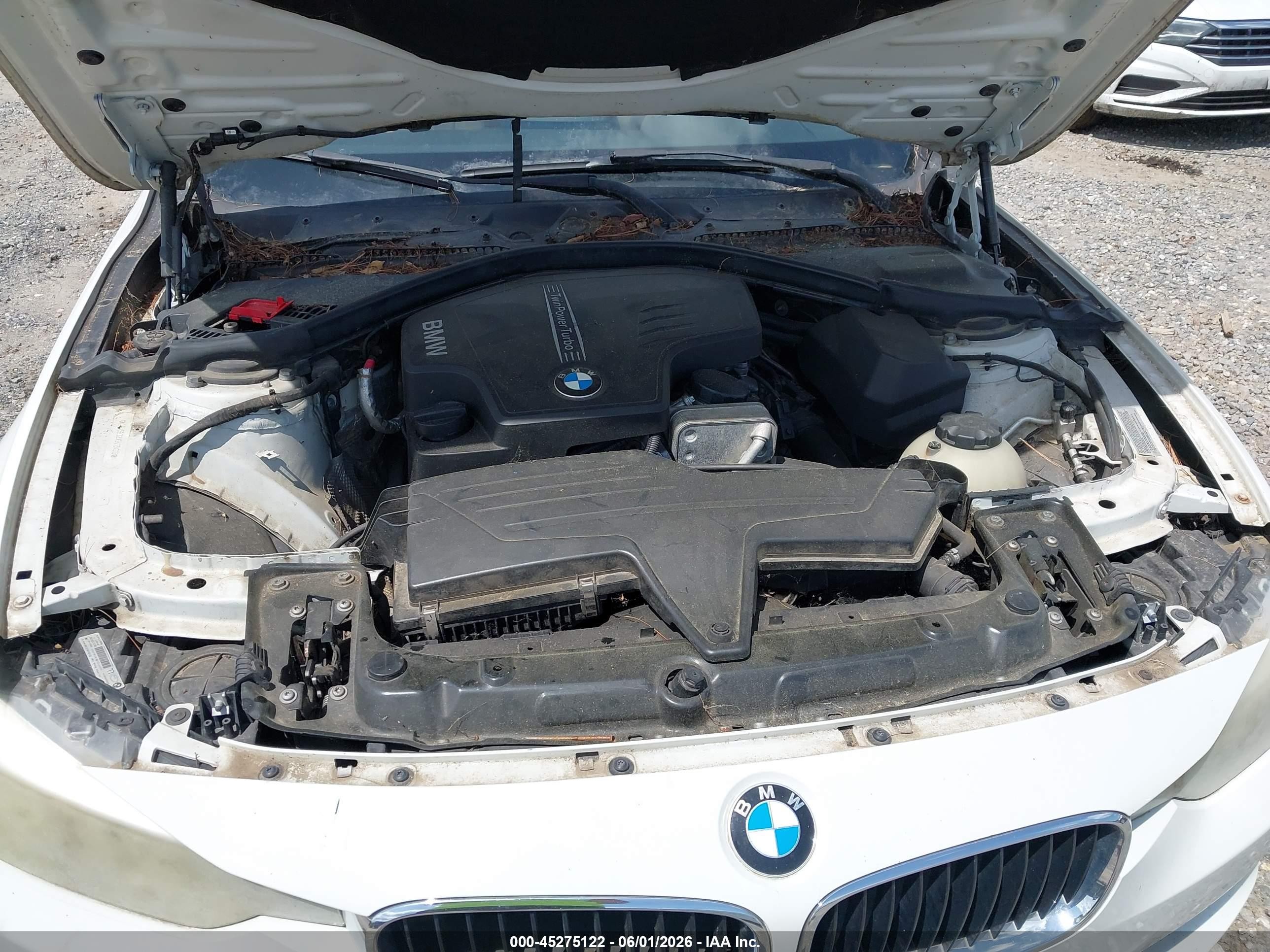2014 Bmw 320i   White vin: WBA3B1C5XEK134012