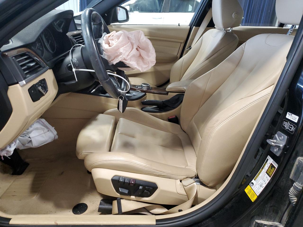 2014 Bmw 320 I Черный vin: WBA3B1C5XEK134432