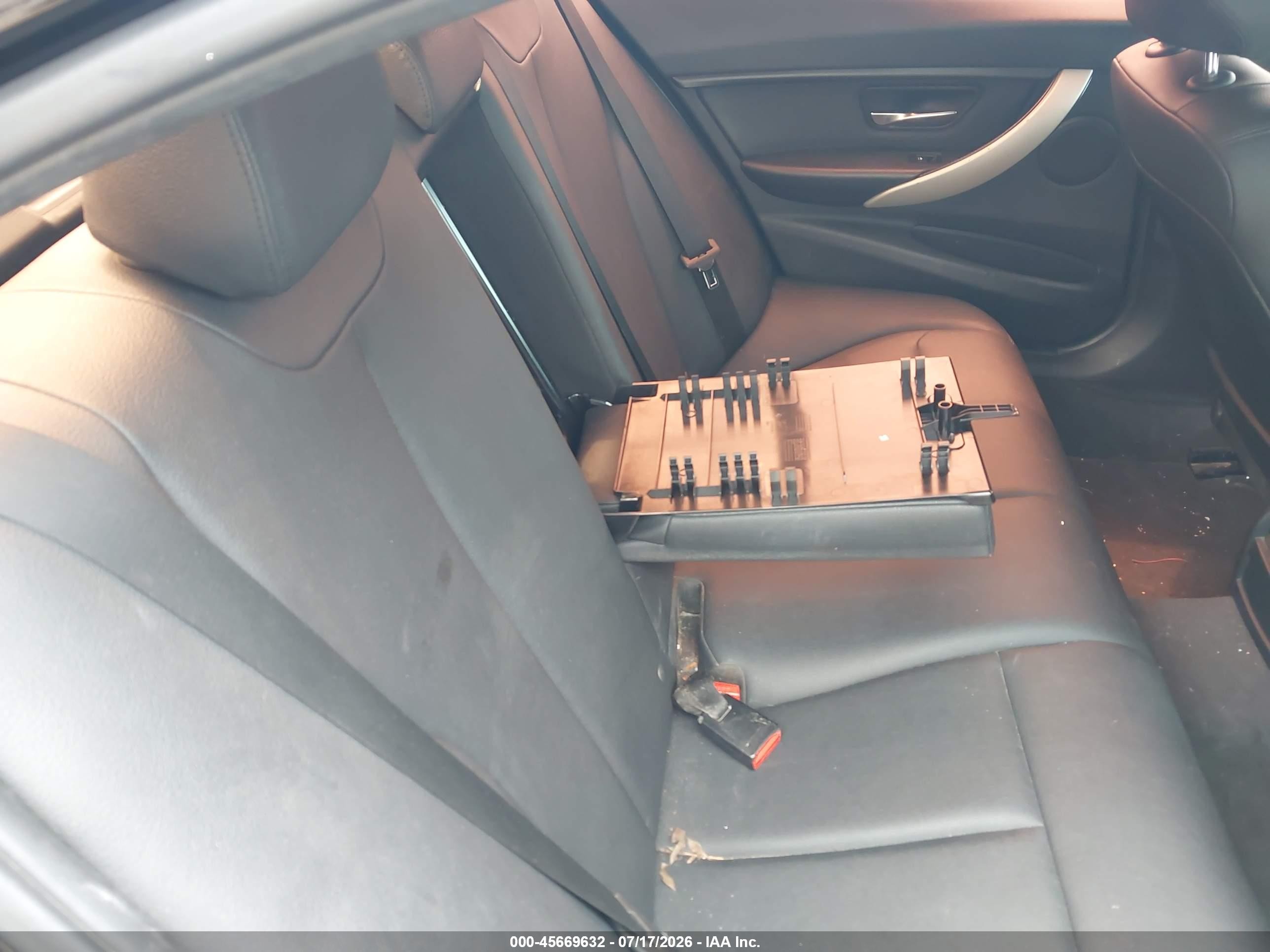 2015 Bmw 320i   Черный vin: WBA3B1C5XF5A05836