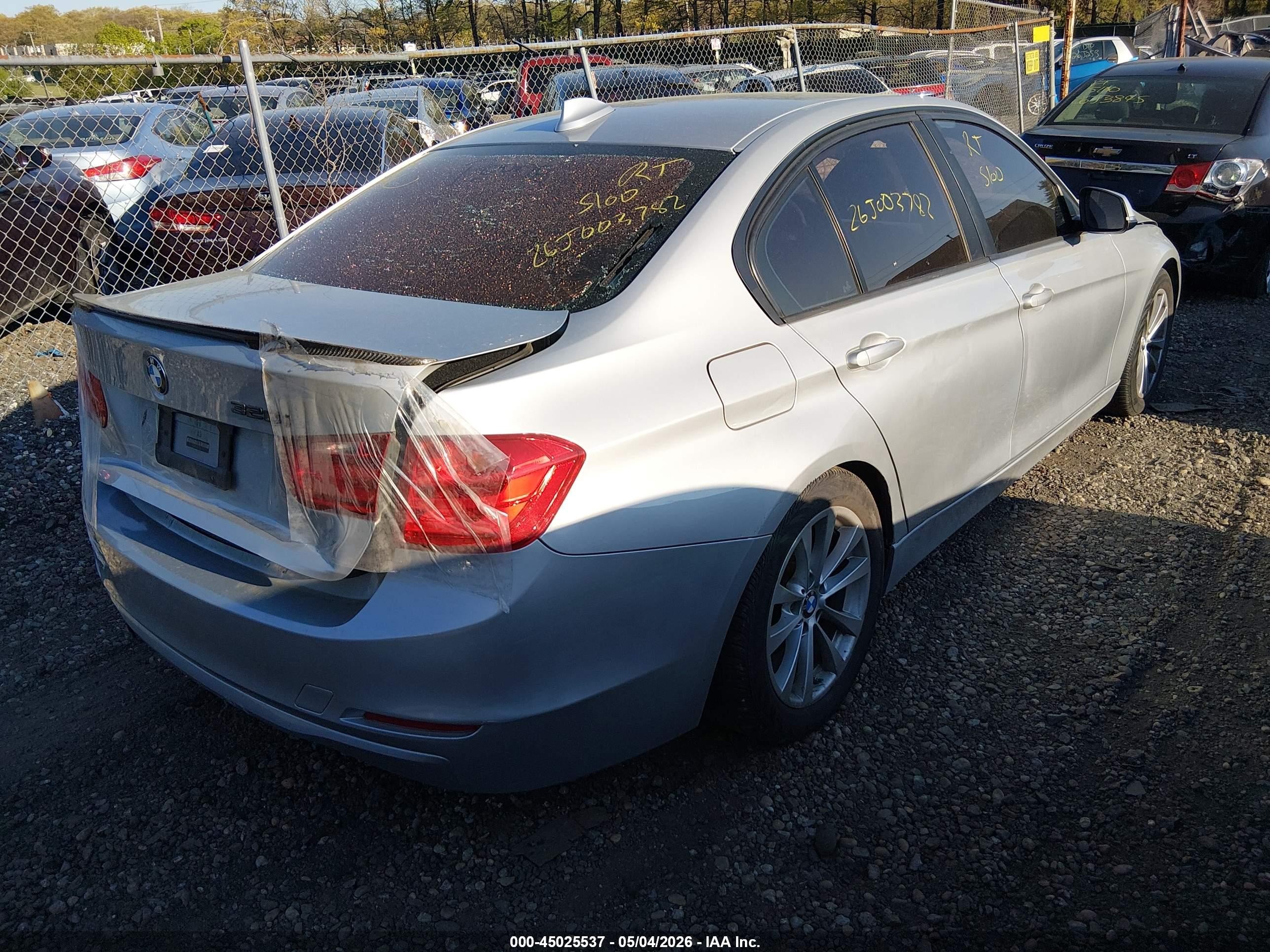 2014 Bmw 320i   Gray vin: WBA3B1G50ENS77981
