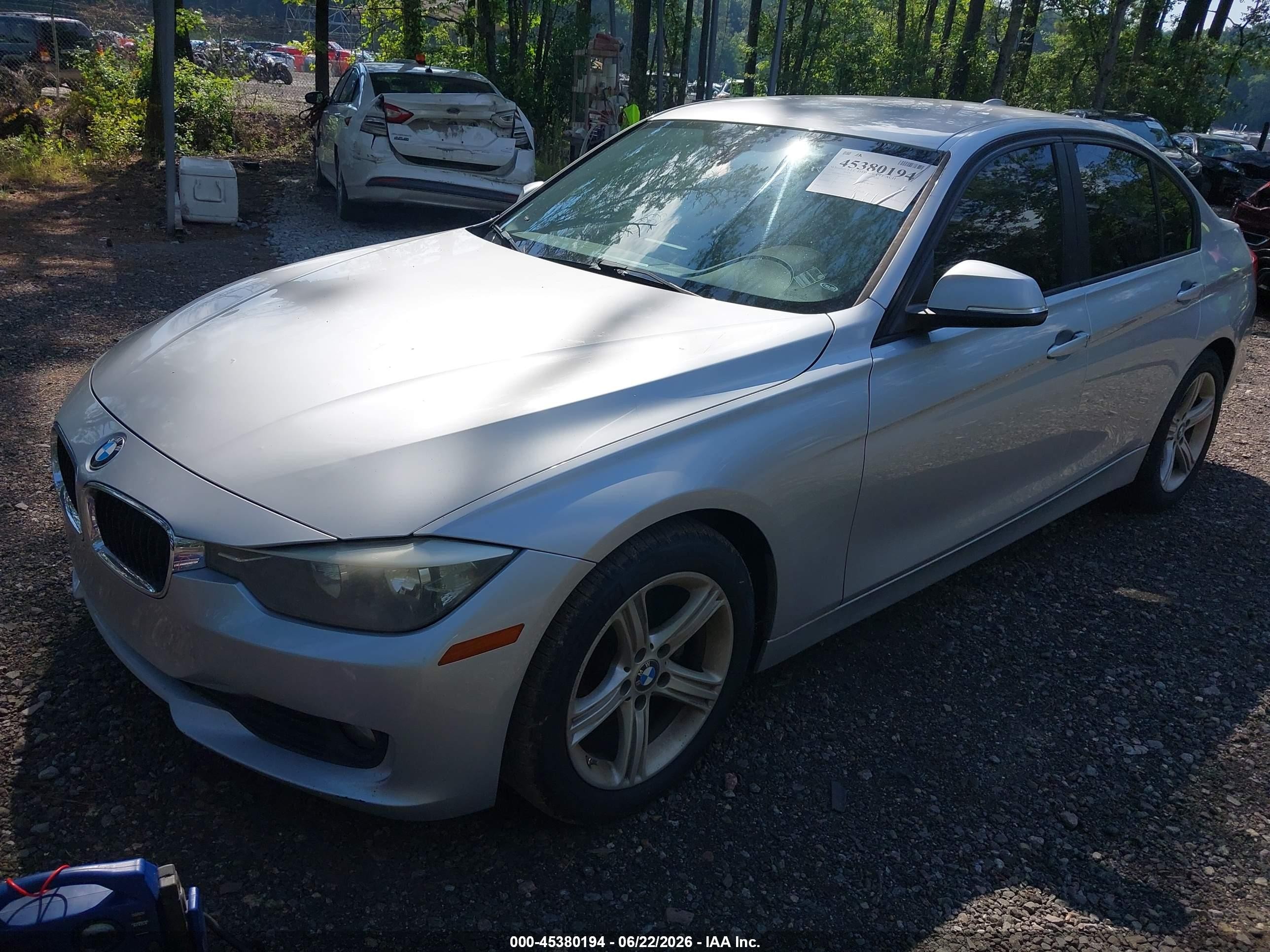 2014 Bmw 320i   Silver vin: WBA3B1G50ENT01065