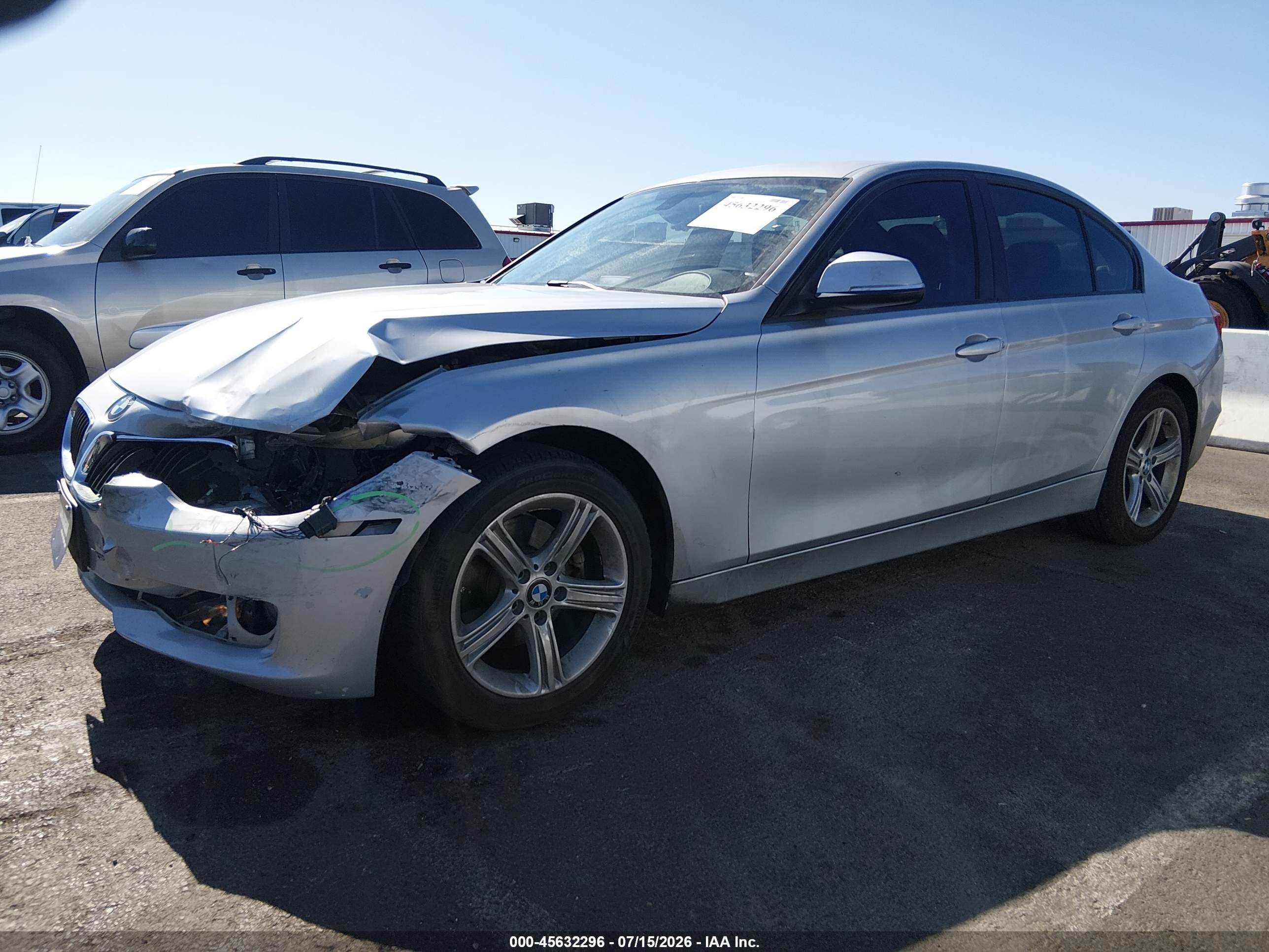 2015 Bmw 320i   Gray vin: WBA3B1G50FNT02024