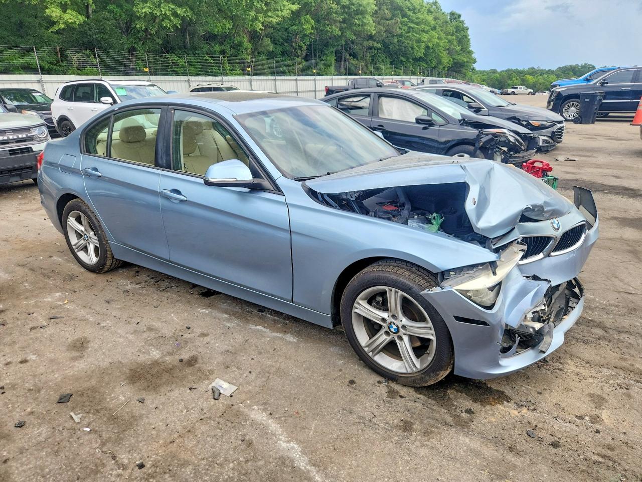 2014 Bmw 320 I Blue vin: WBA3B1G51ENS77293