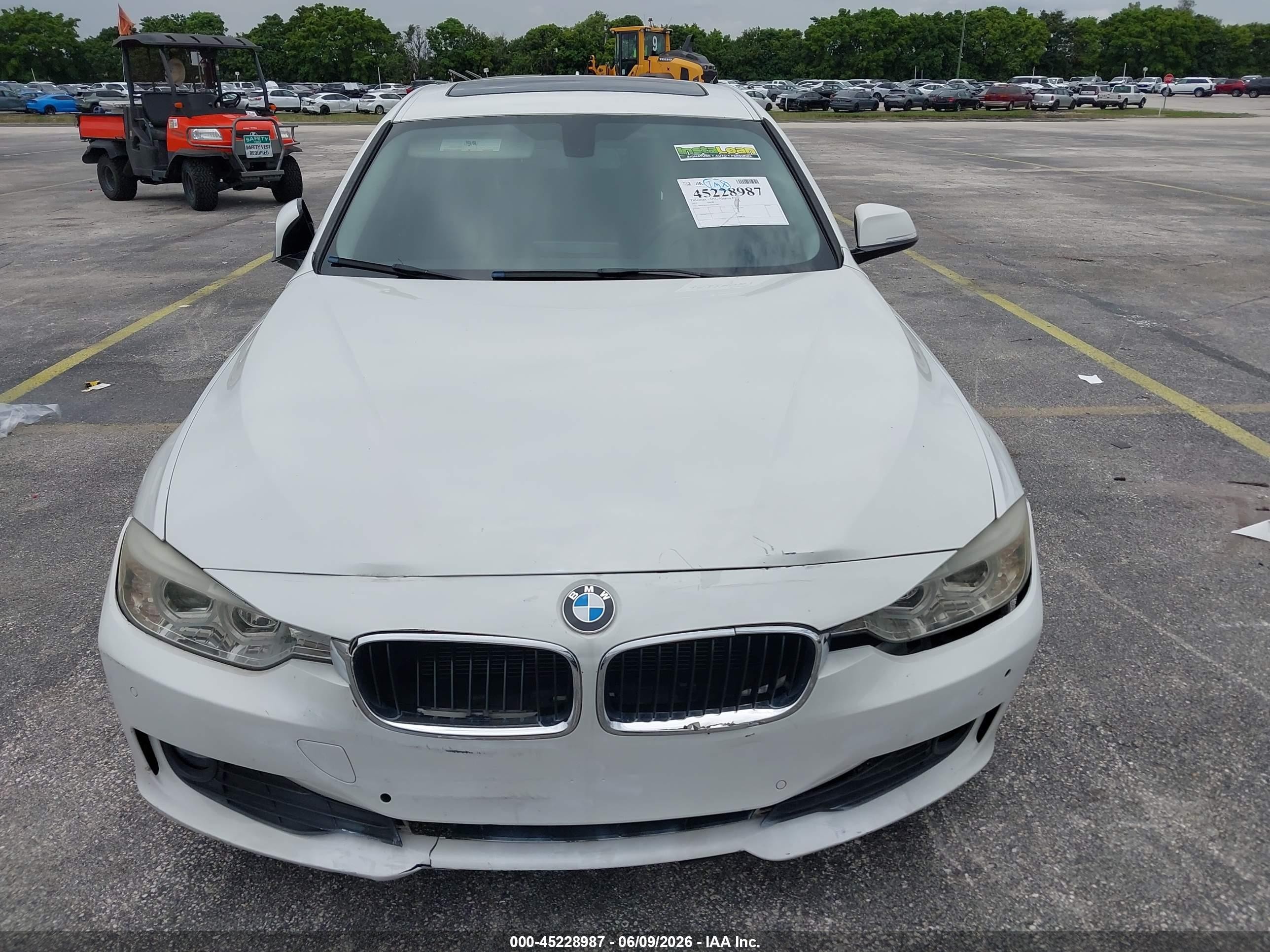 2015 Bmw 320i White vin: WBA3B1G51FNT07443