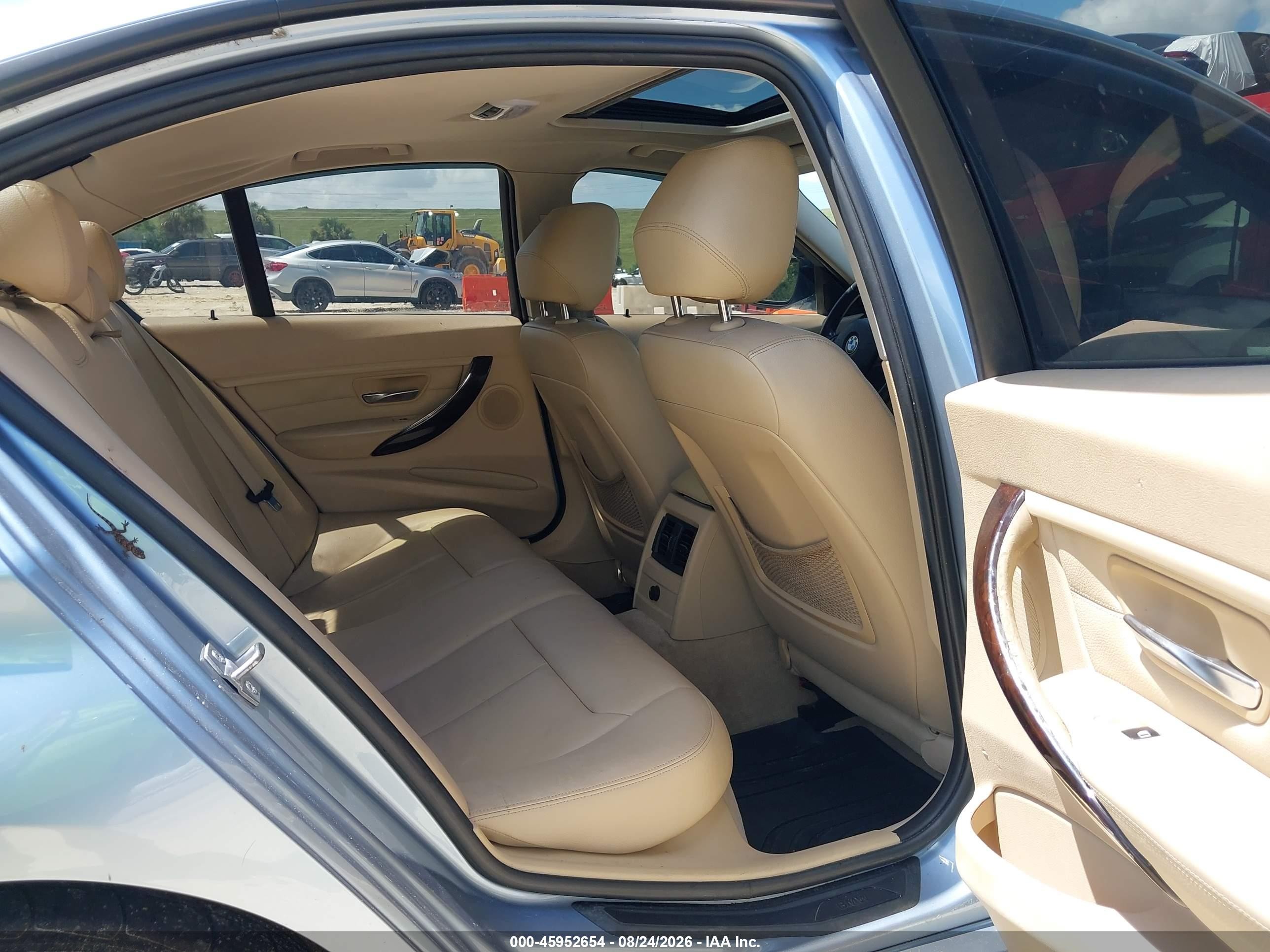 2014 Bmw 320i   Light Blue vin: WBA3B1G52ENS77836