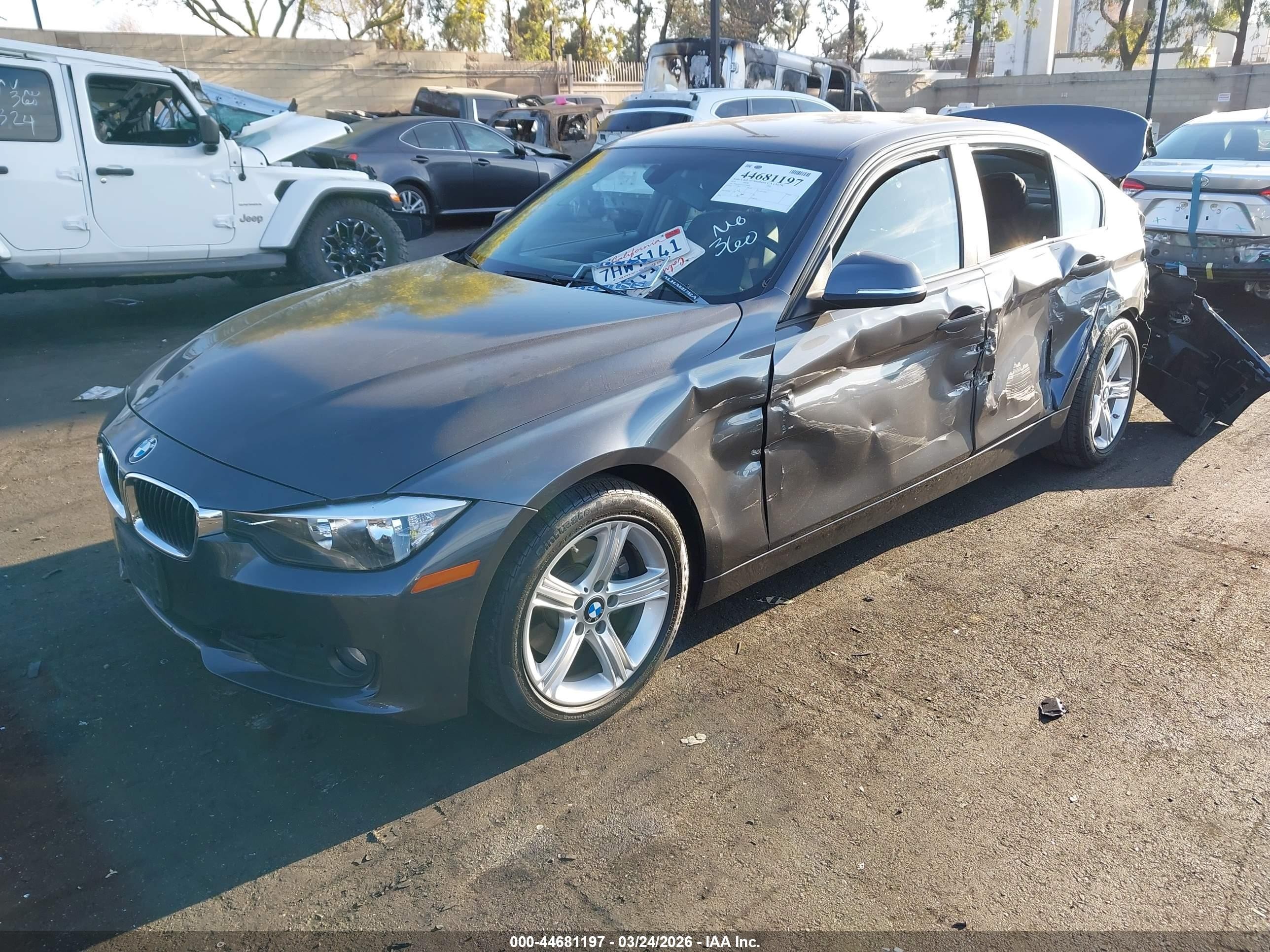 2014 Bmw 320i   Gray vin: WBA3B1G52ENS79876