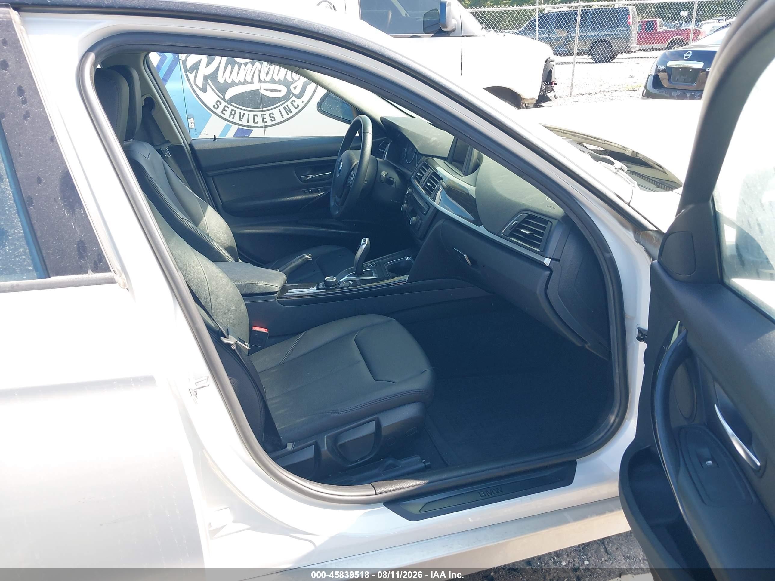 2015 Bmw 320i White vin: WBA3B1G52FNT02784