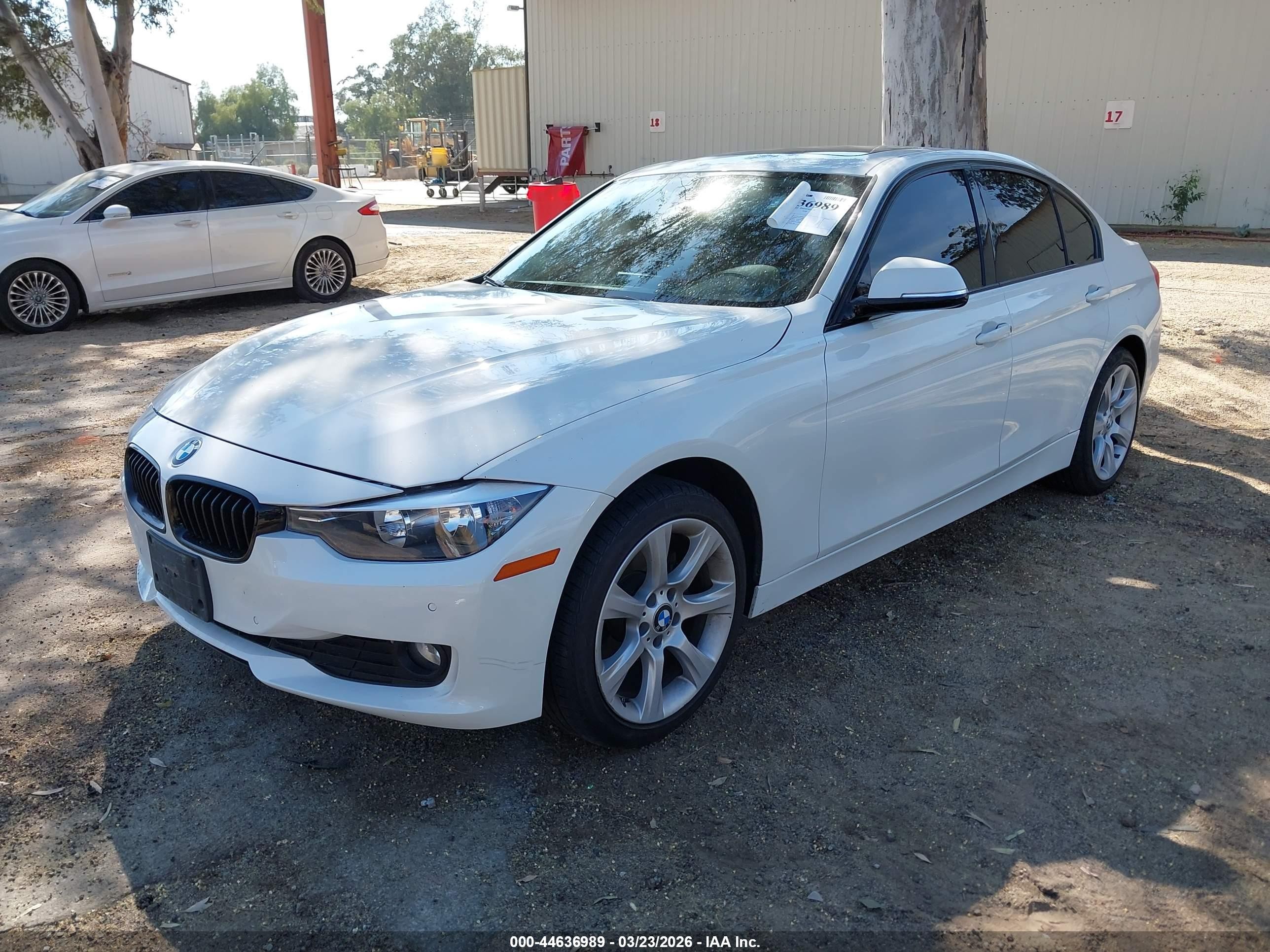 2015 Bmw 320i   White vin: WBA3B1G52FNT05314