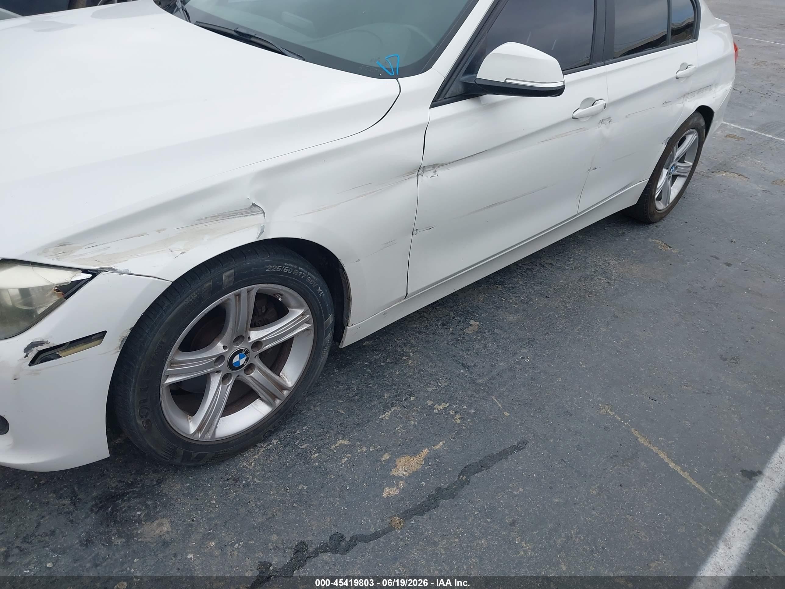 2015 Bmw 320i   White vin: WBA3B1G52FNT07905