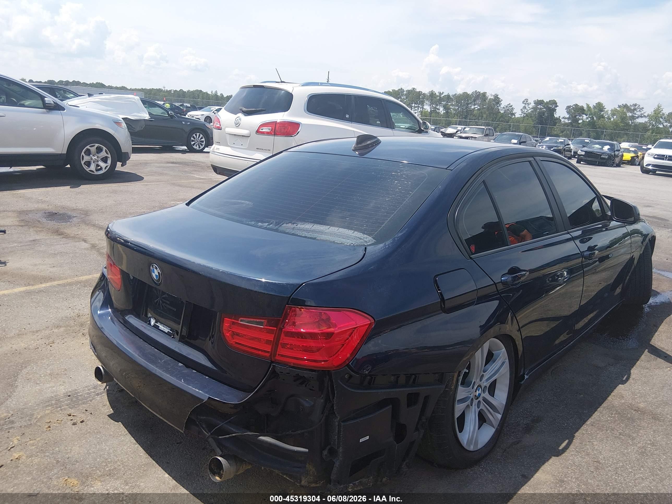 2014 Bmw 320i   Blue vin: WBA3B1G53ENT00380