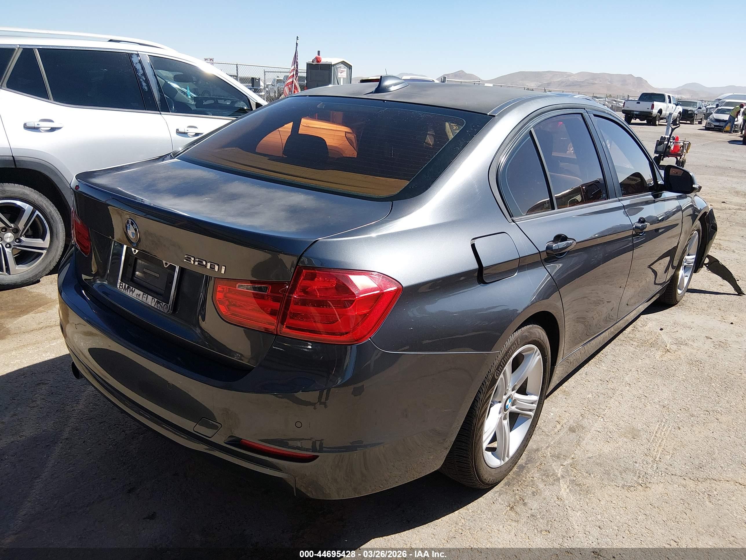 2015 Bmw 320i Gray vin: WBA3B1G53FNT05239