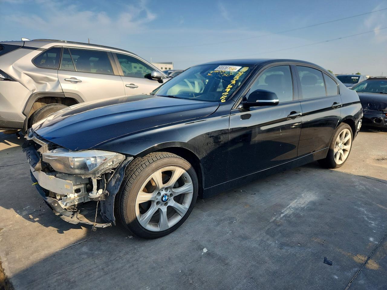 2015 Bmw 320 I Черный vin: WBA3B1G53FNT07475