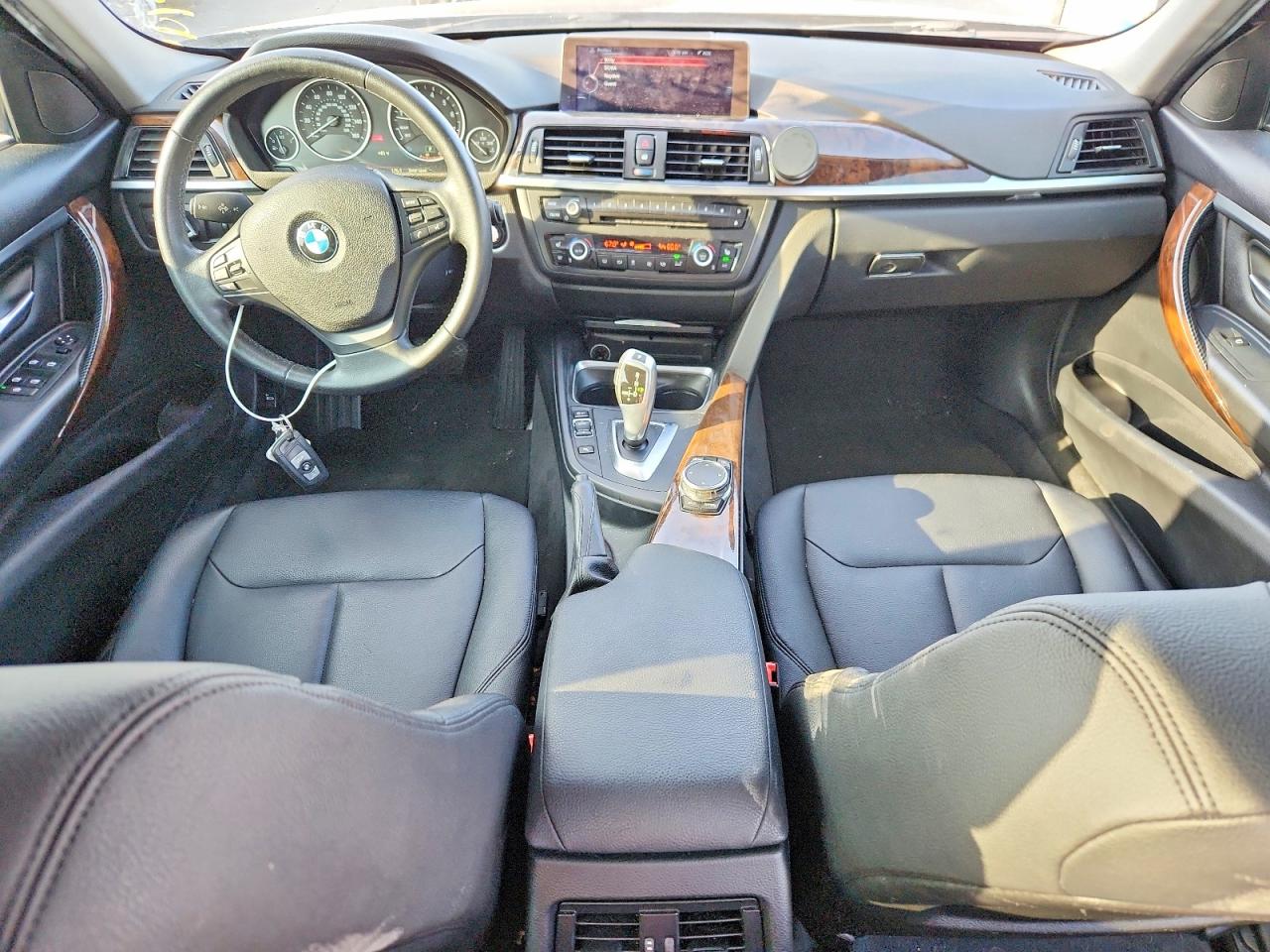 2015 Bmw 320 I Black vin: WBA3B1G53FNT07475