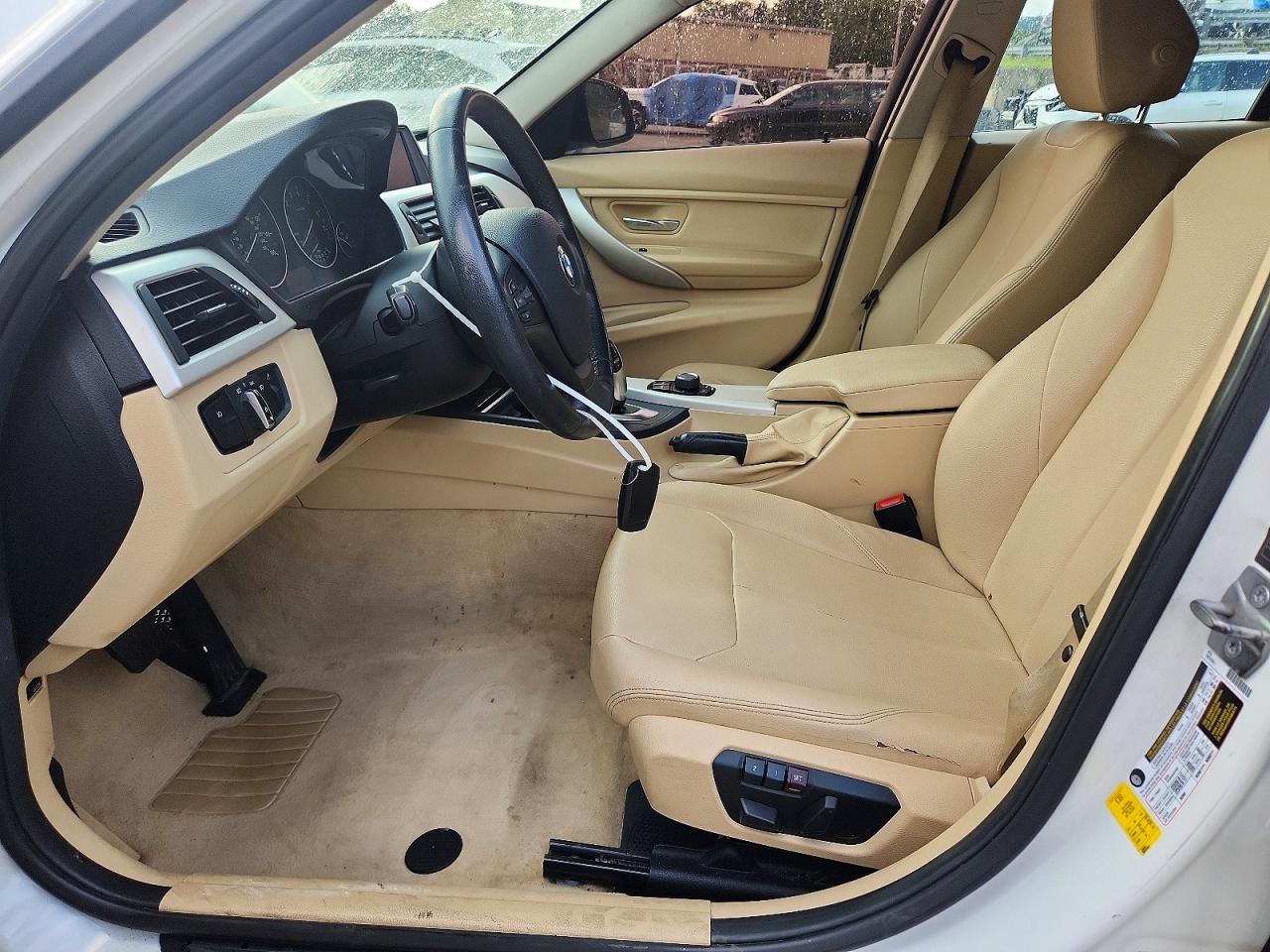 2015 Bmw 320 I White vin: WBA3B1G53FNT63643