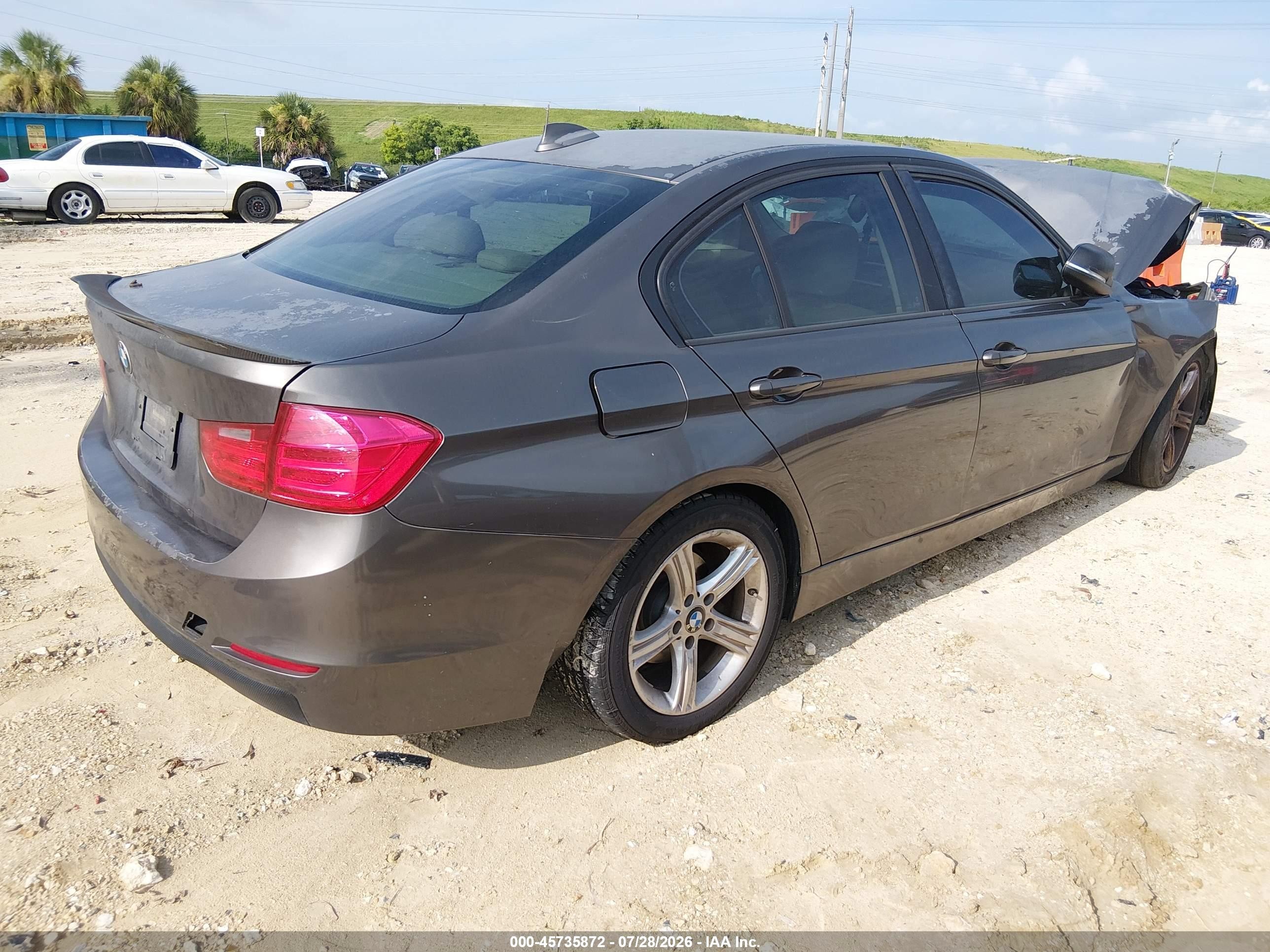 2014 Bmw 320i   Gray vin: WBA3B1G55ENT00526