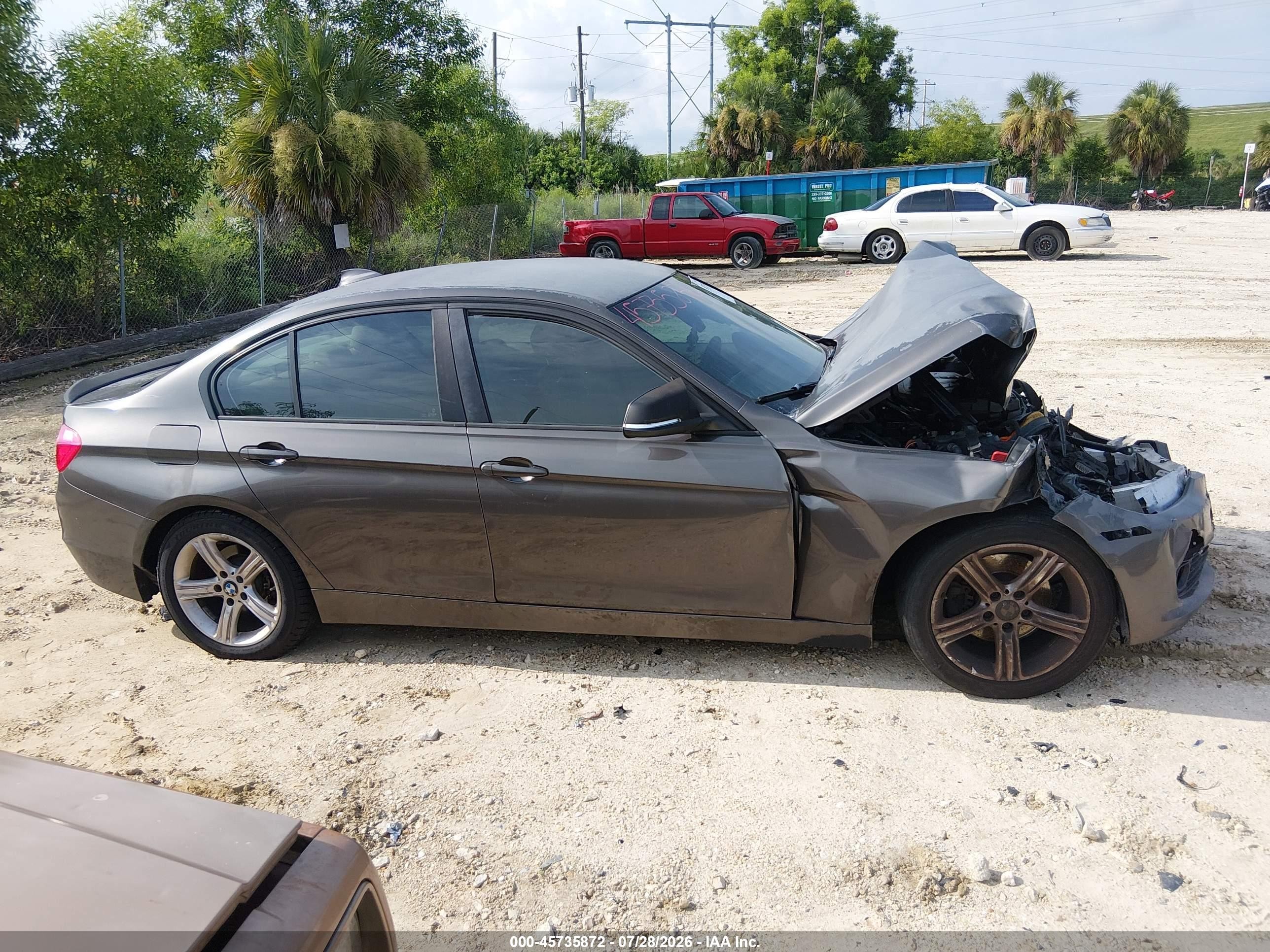 2014 Bmw 320i   Gray vin: WBA3B1G55ENT00526