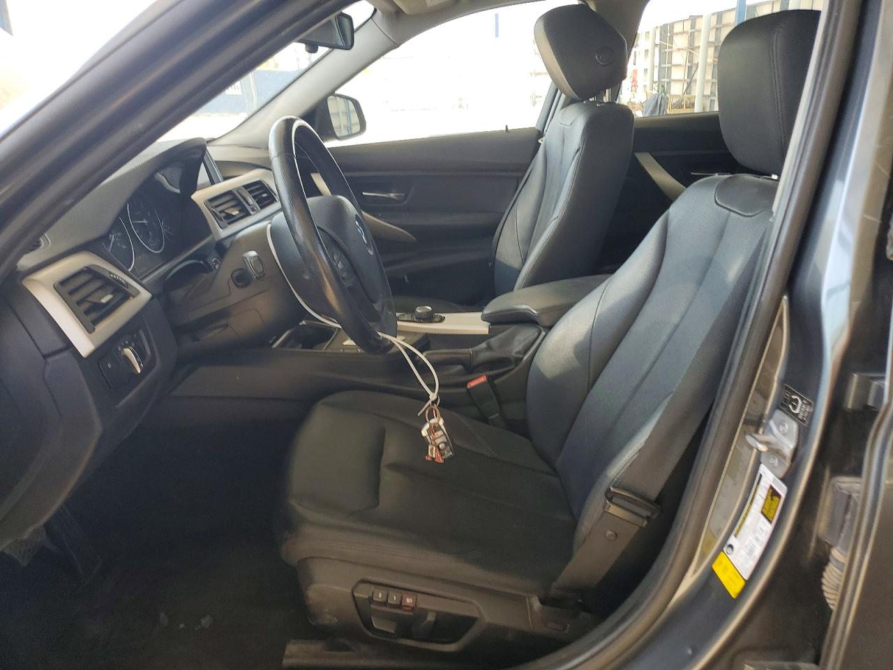 2015 Bmw 320 I Gray vin: WBA3B1G55FNT03556