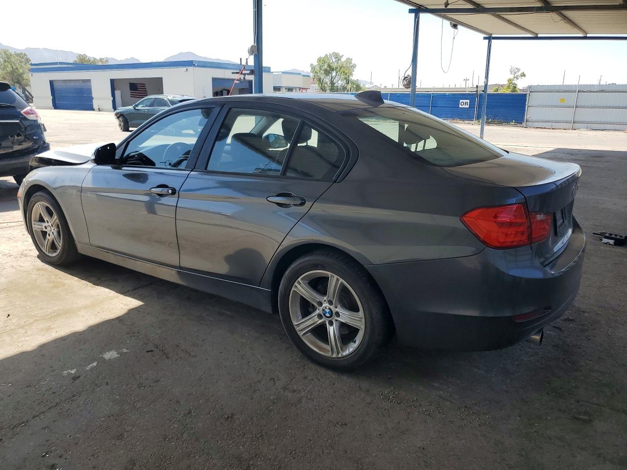 2015 Bmw 320 I Gray vin: WBA3B1G55FNT03556