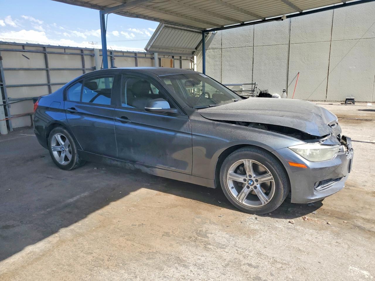 2015 Bmw 320 I Gray vin: WBA3B1G55FNT03556