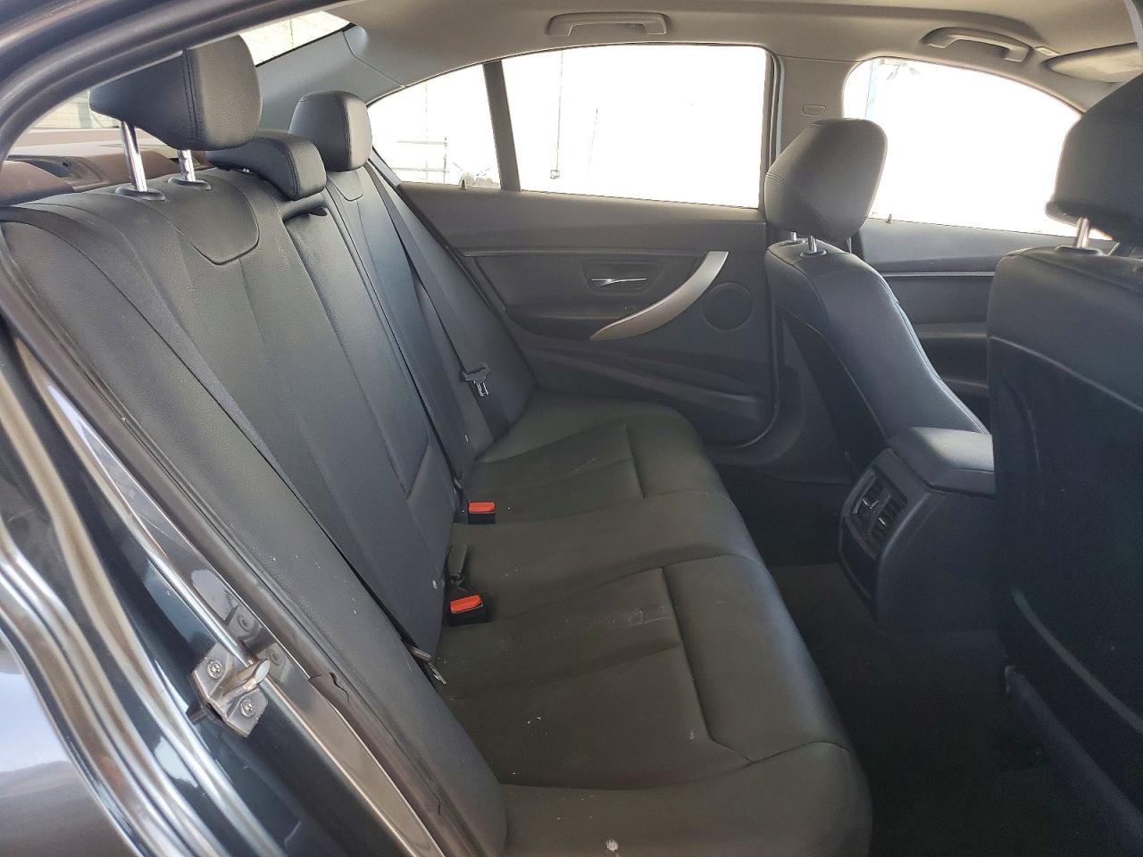 2015 Bmw 320 I Gray vin: WBA3B1G55FNT03556