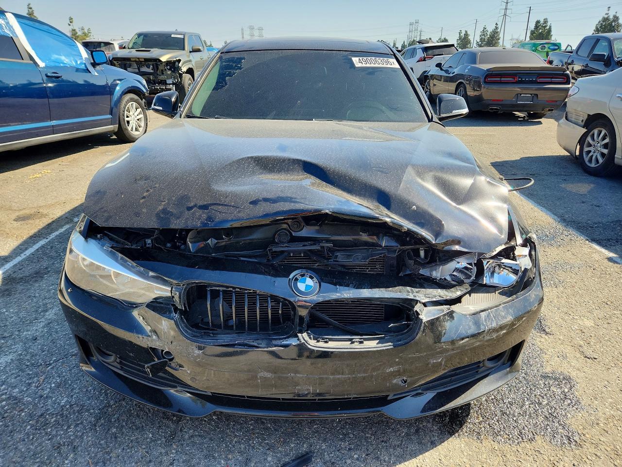 2015 Bmw 320 I Черный vin: WBA3B1G55FNT06411
