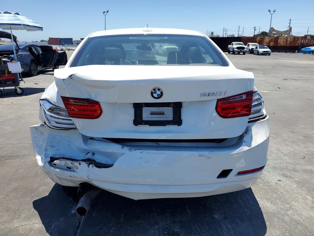 2015 Bmw 320 I White vin: WBA3B1G55FNT06683