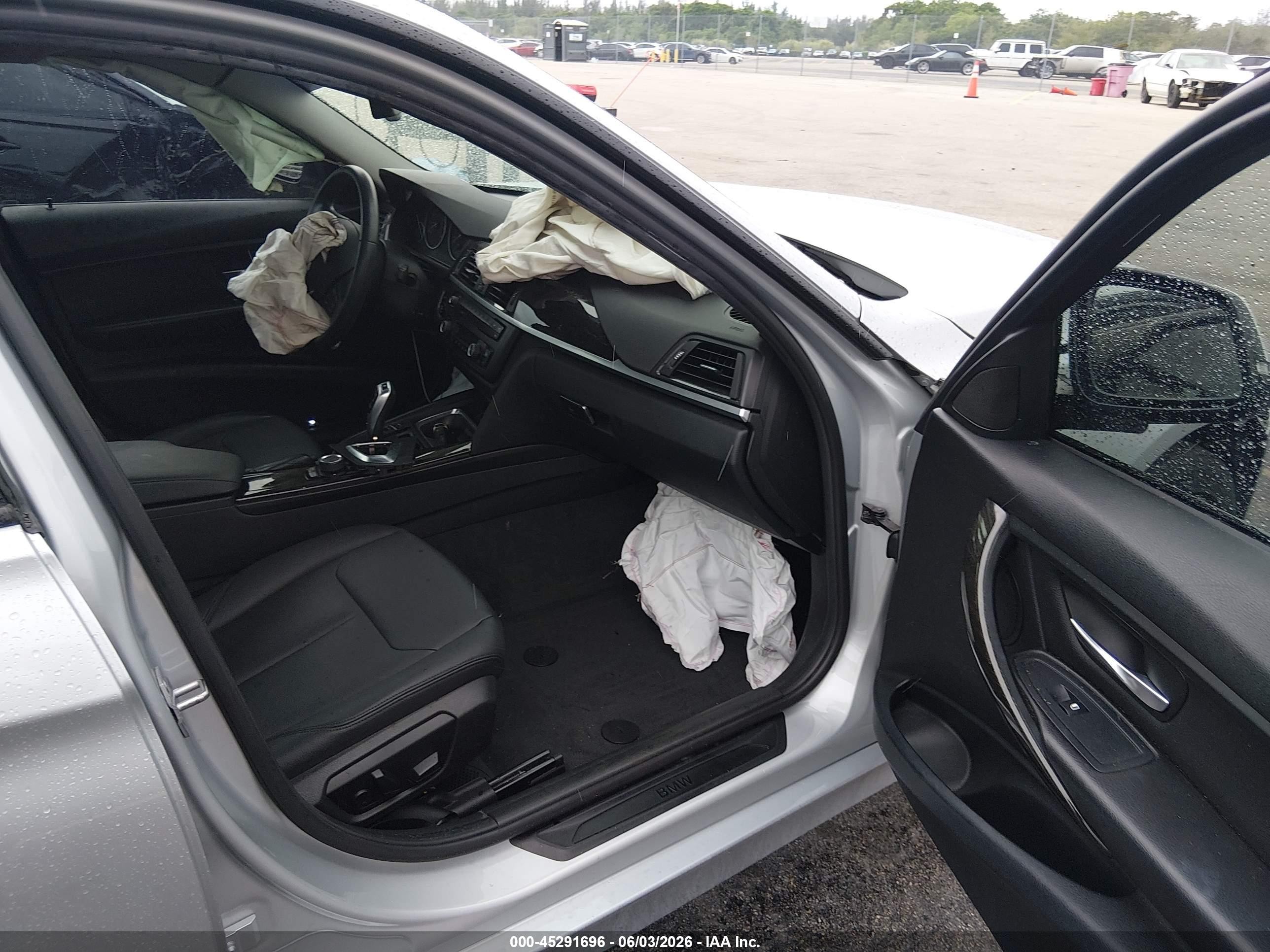 2015 Bmw 320i   Silver vin: WBA3B1G55FNT64616