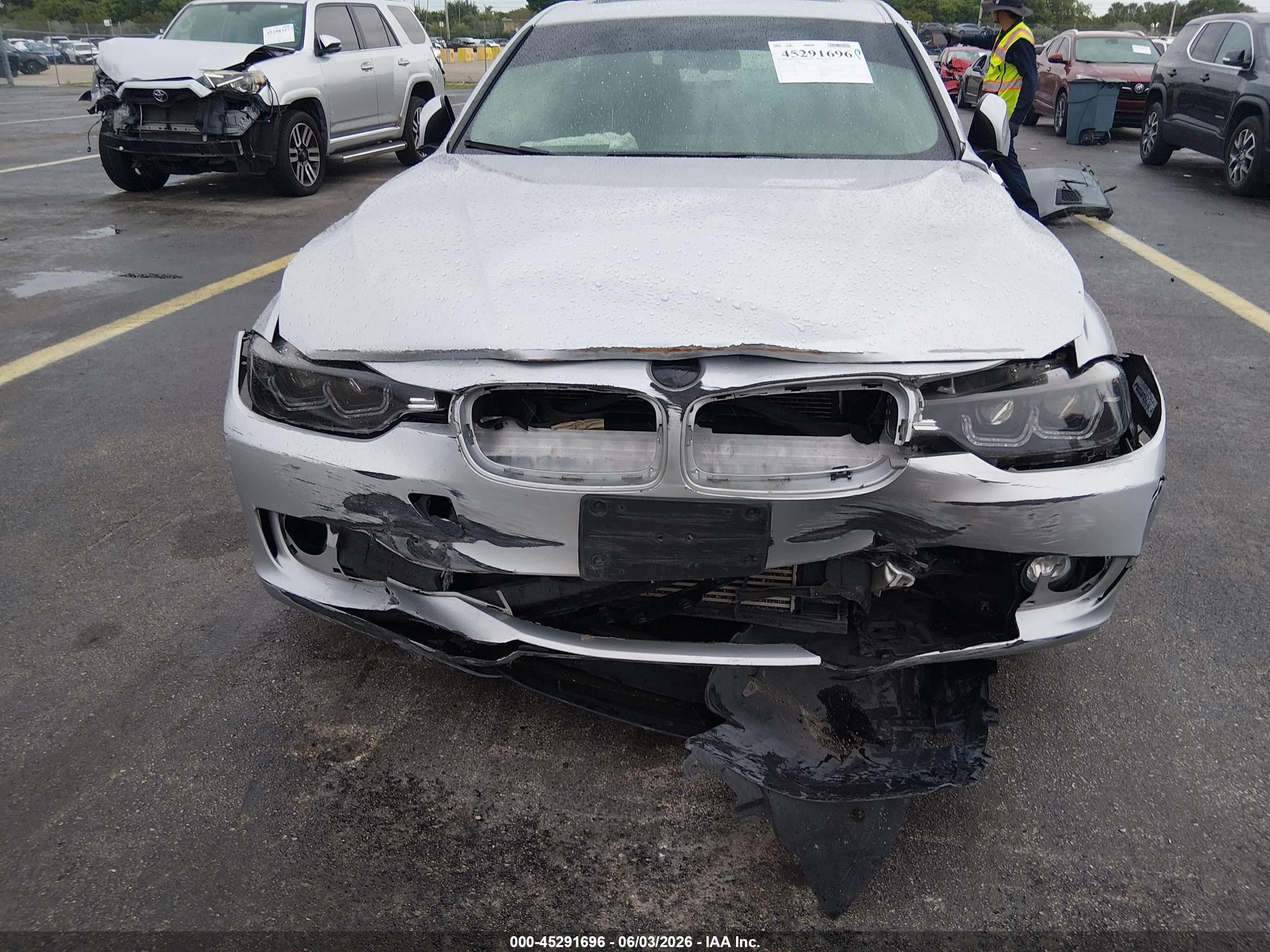 2015 Bmw 320i   Silver vin: WBA3B1G55FNT64616