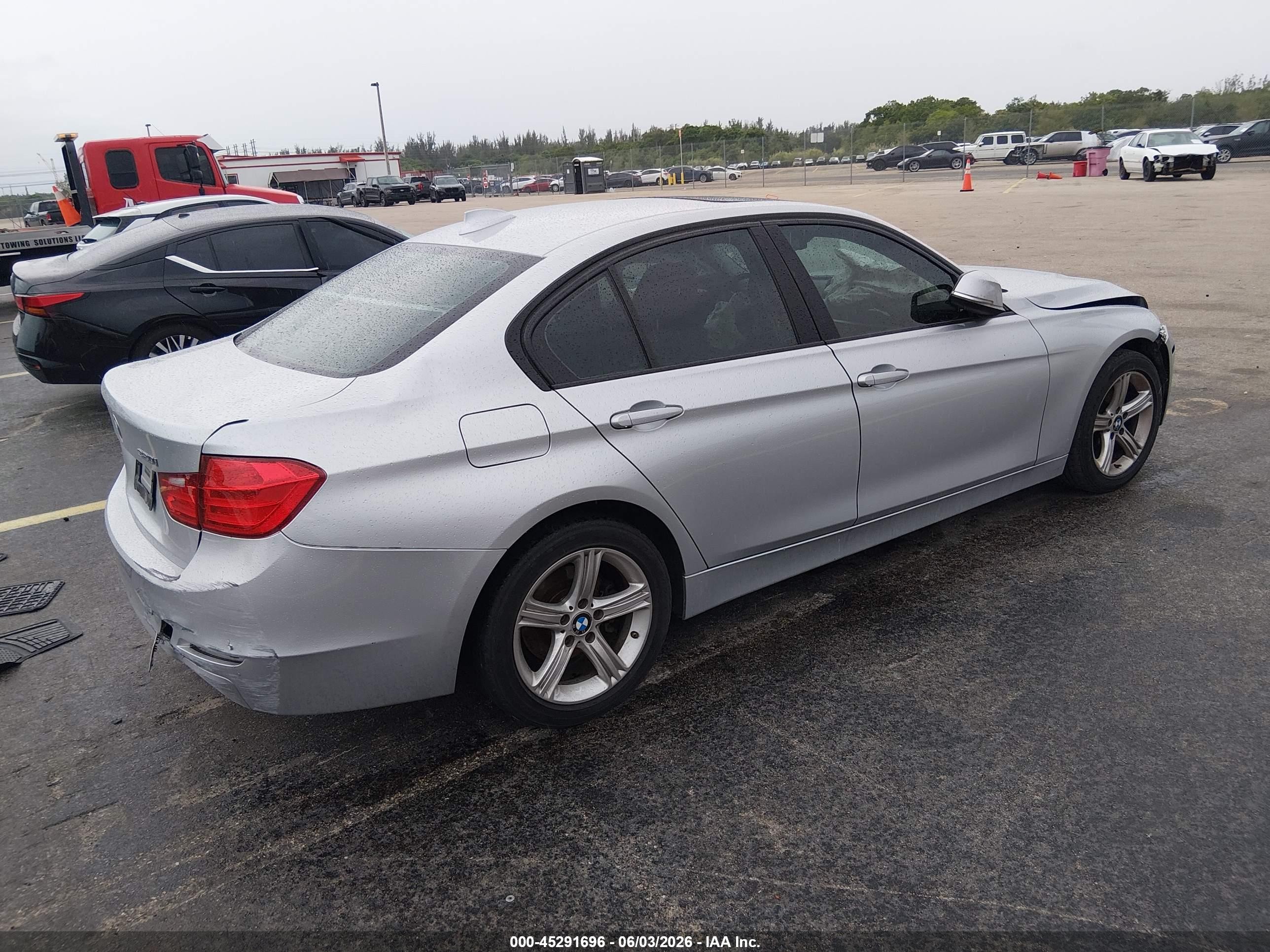 2015 Bmw 320i   Silver vin: WBA3B1G55FNT64616