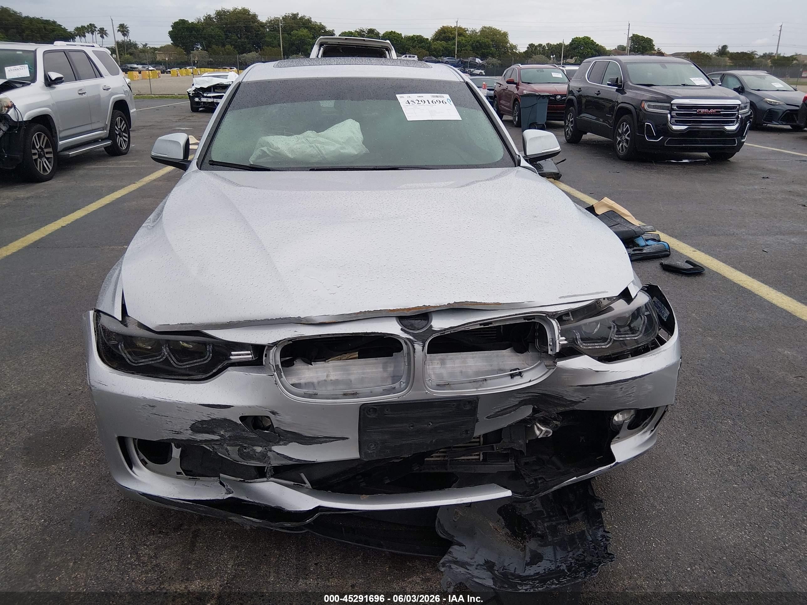 2015 Bmw 320i   Silver vin: WBA3B1G55FNT64616