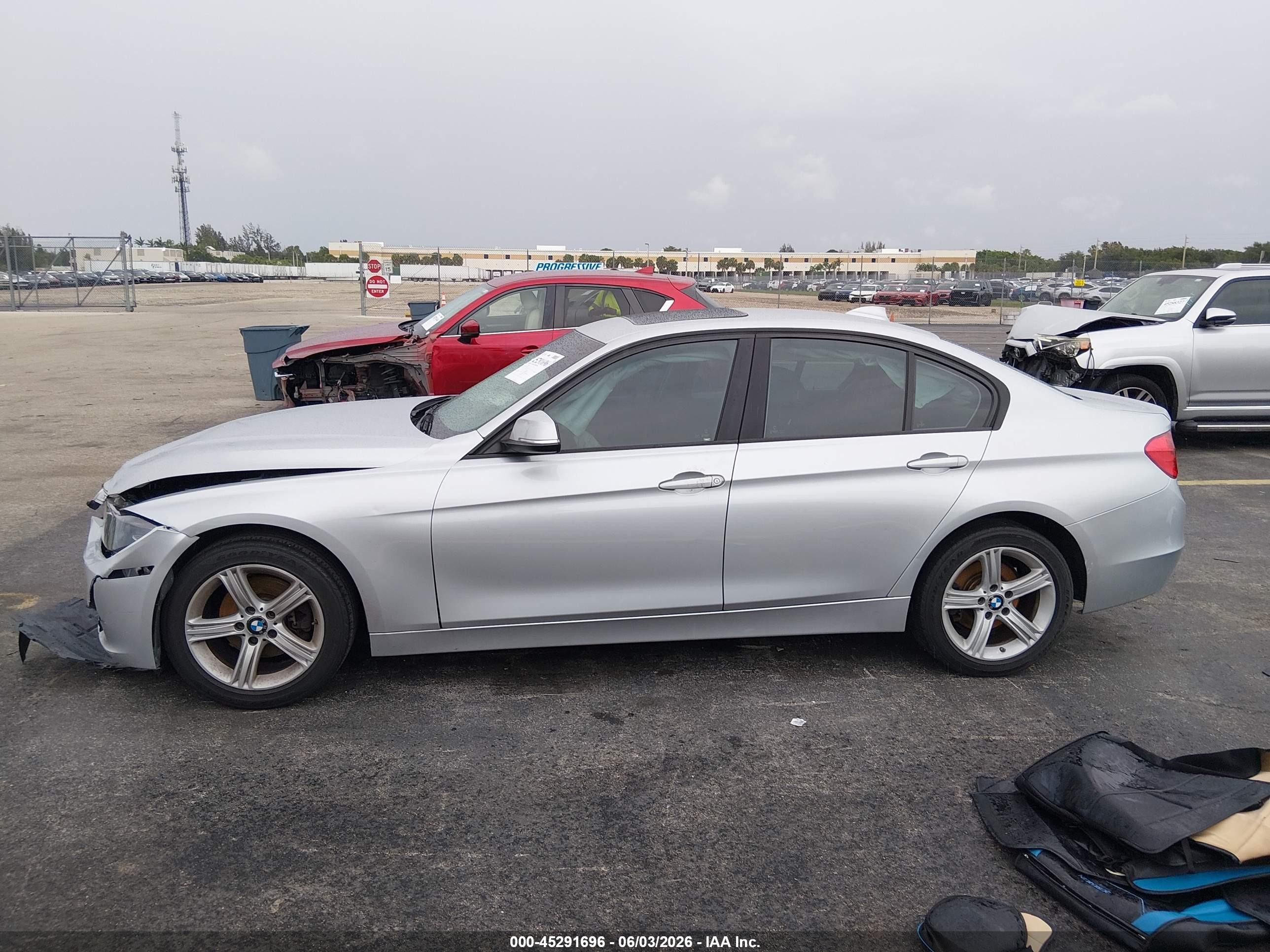 2015 Bmw 320i   Silver vin: WBA3B1G55FNT64616