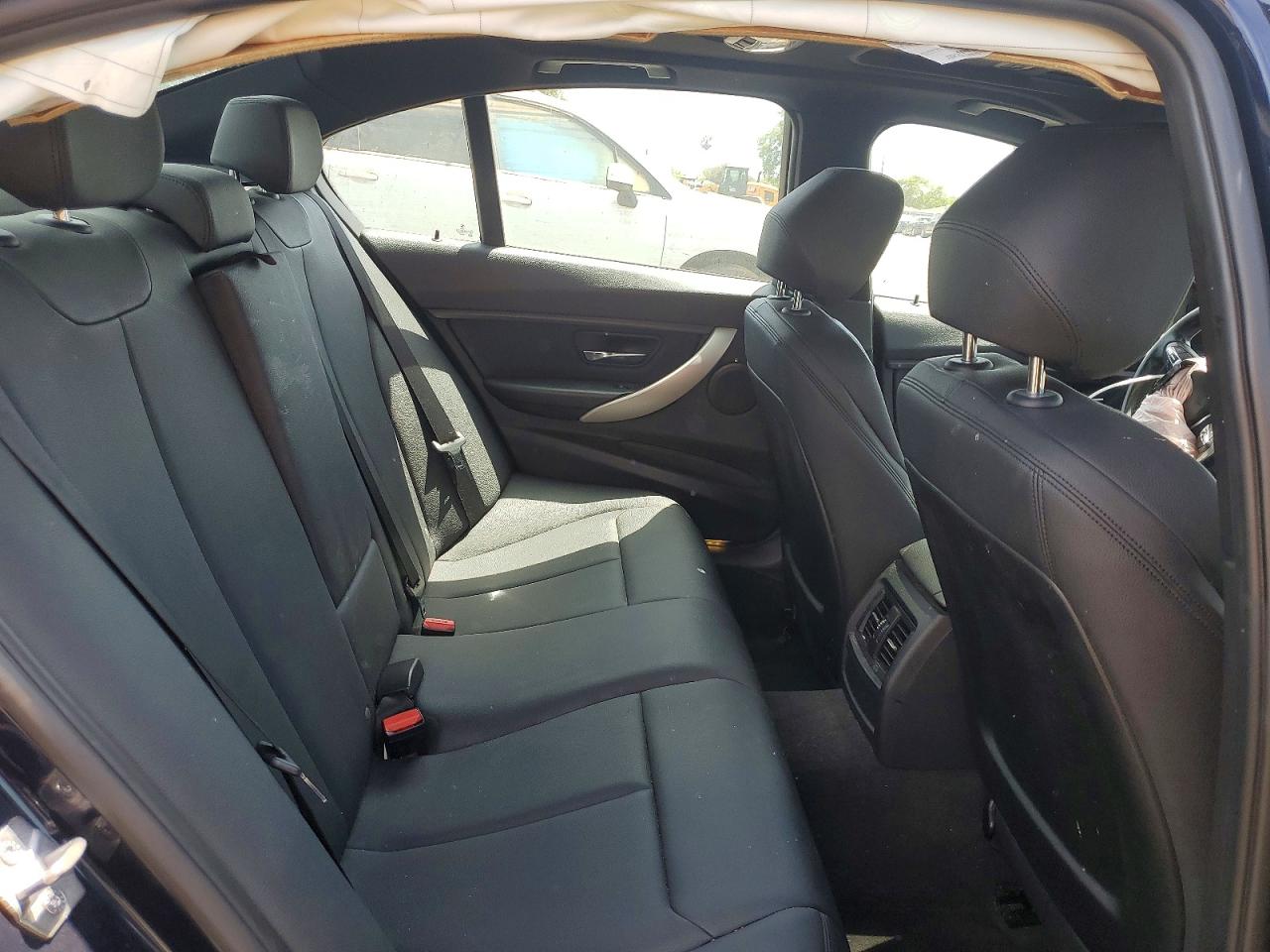 2014 Bmw 320 I Blue vin: WBA3B1G56ENN90775