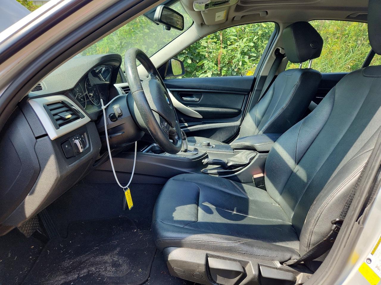 2014 Bmw 320 I Silver vin: WBA3B1G56ENS80125