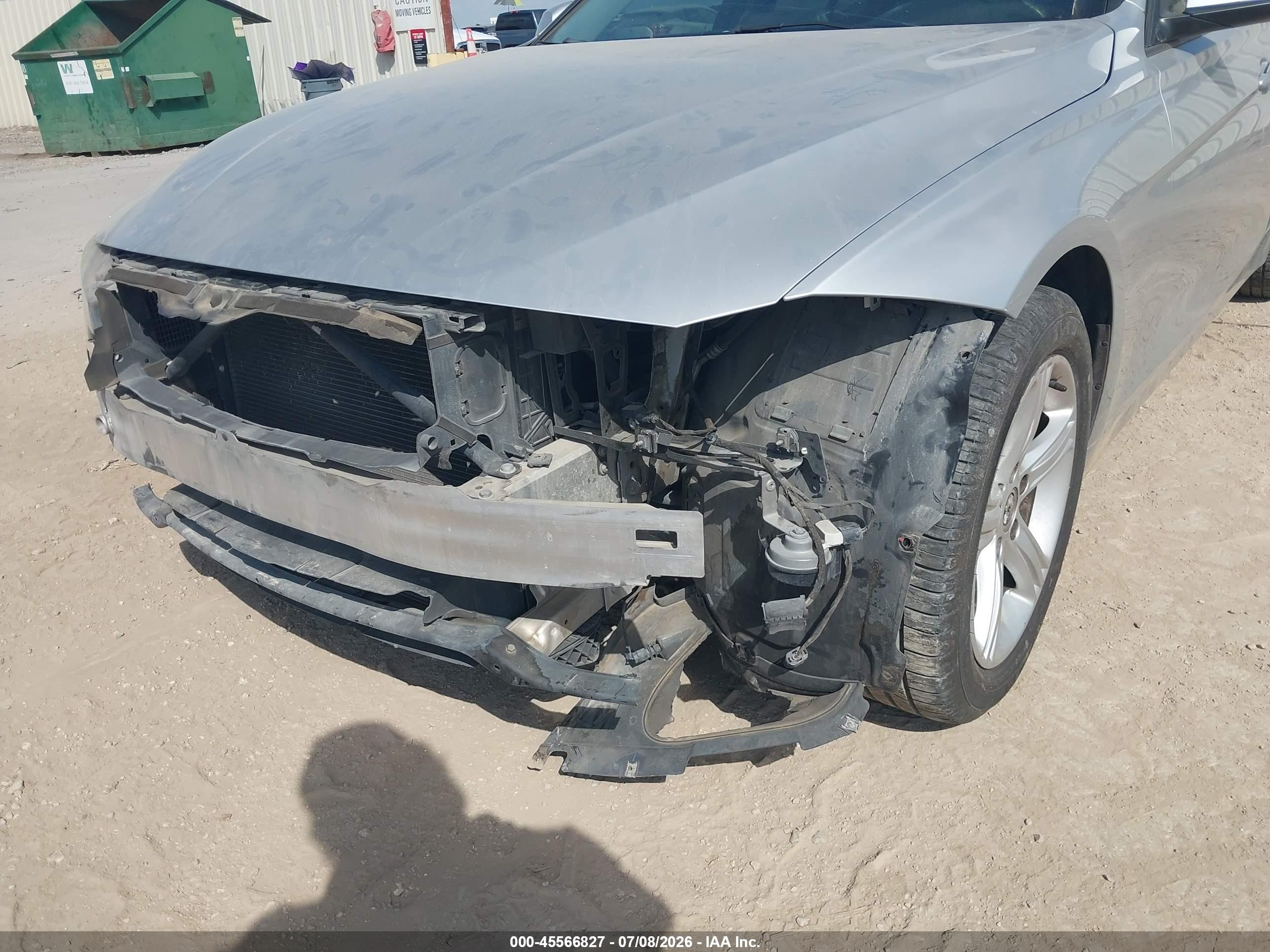 2014 Bmw 320i   Серебряный vin: WBA3B1G56ENT01054
