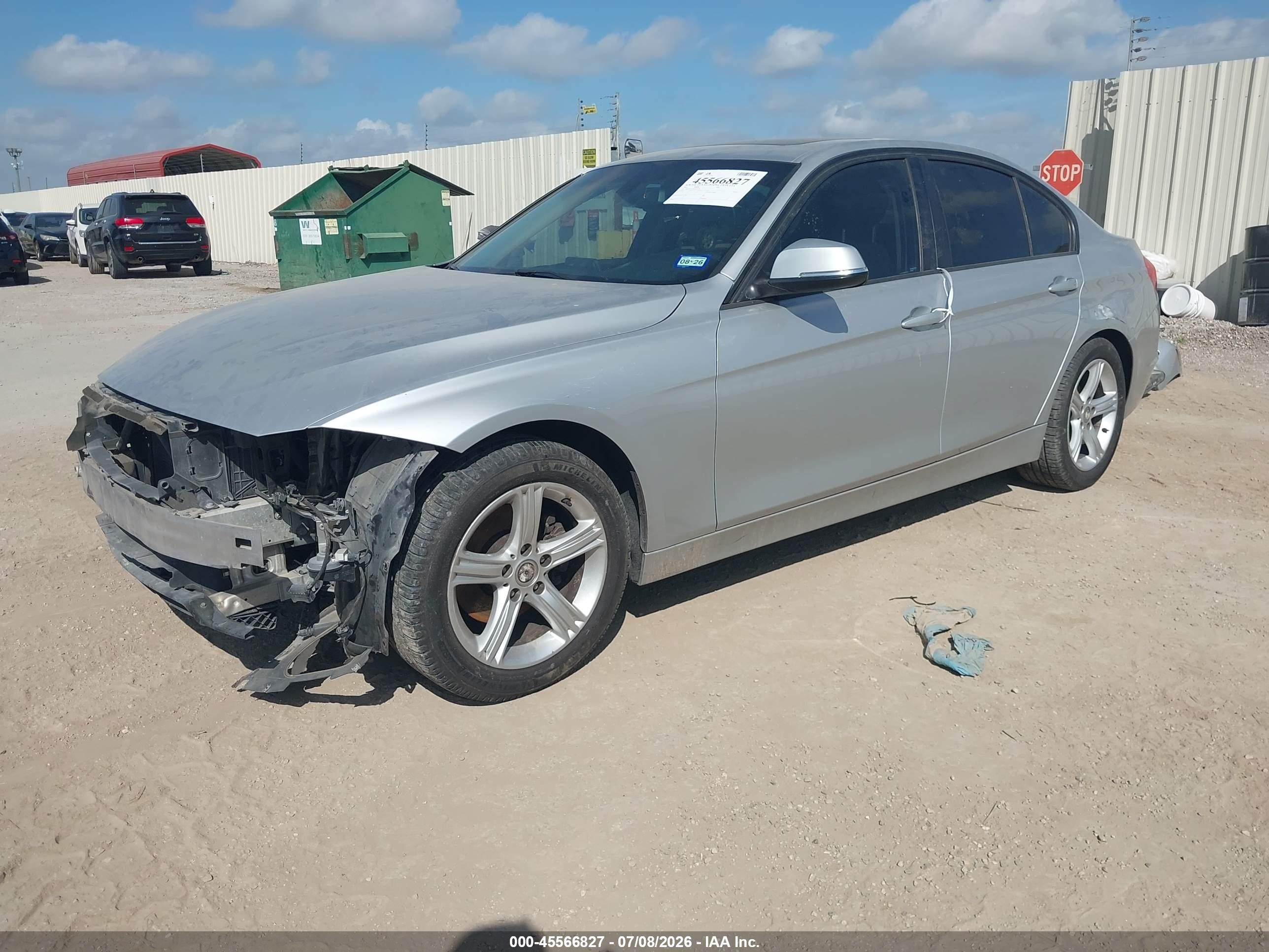 2014 Bmw 320i   Серебряный vin: WBA3B1G56ENT01054
