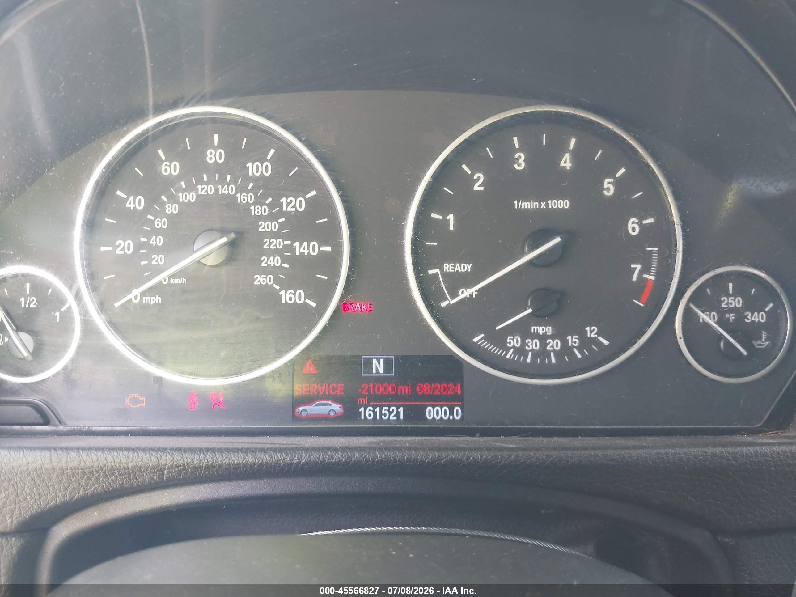 2014 Bmw 320i   Серебряный vin: WBA3B1G56ENT01054