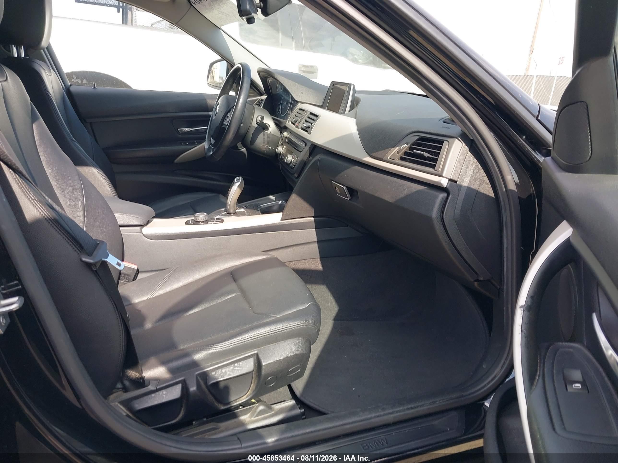 2015 Bmw 320i   Черный vin: WBA3B1G56FNT04649