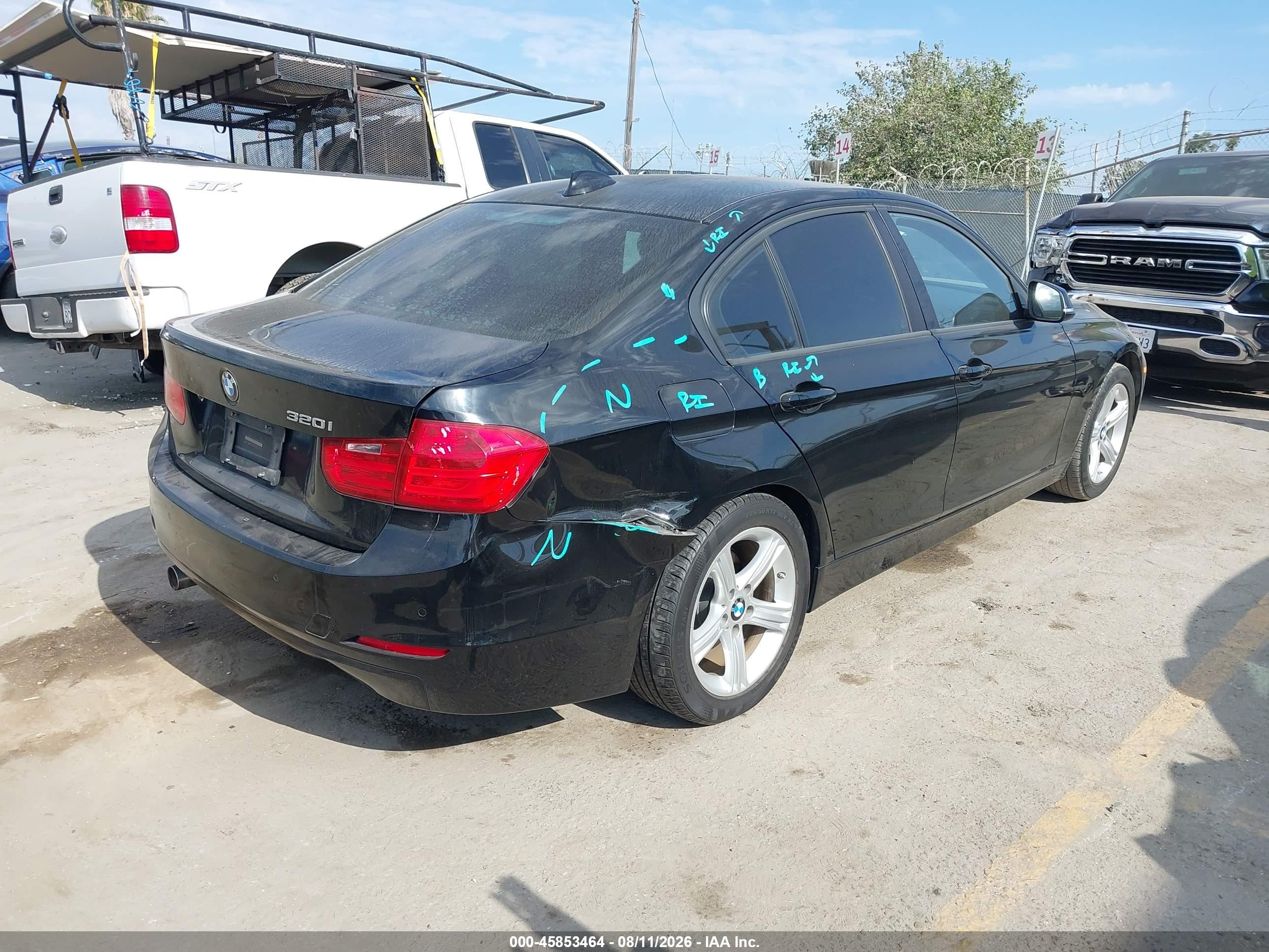 2015 Bmw 320i   Черный vin: WBA3B1G56FNT04649