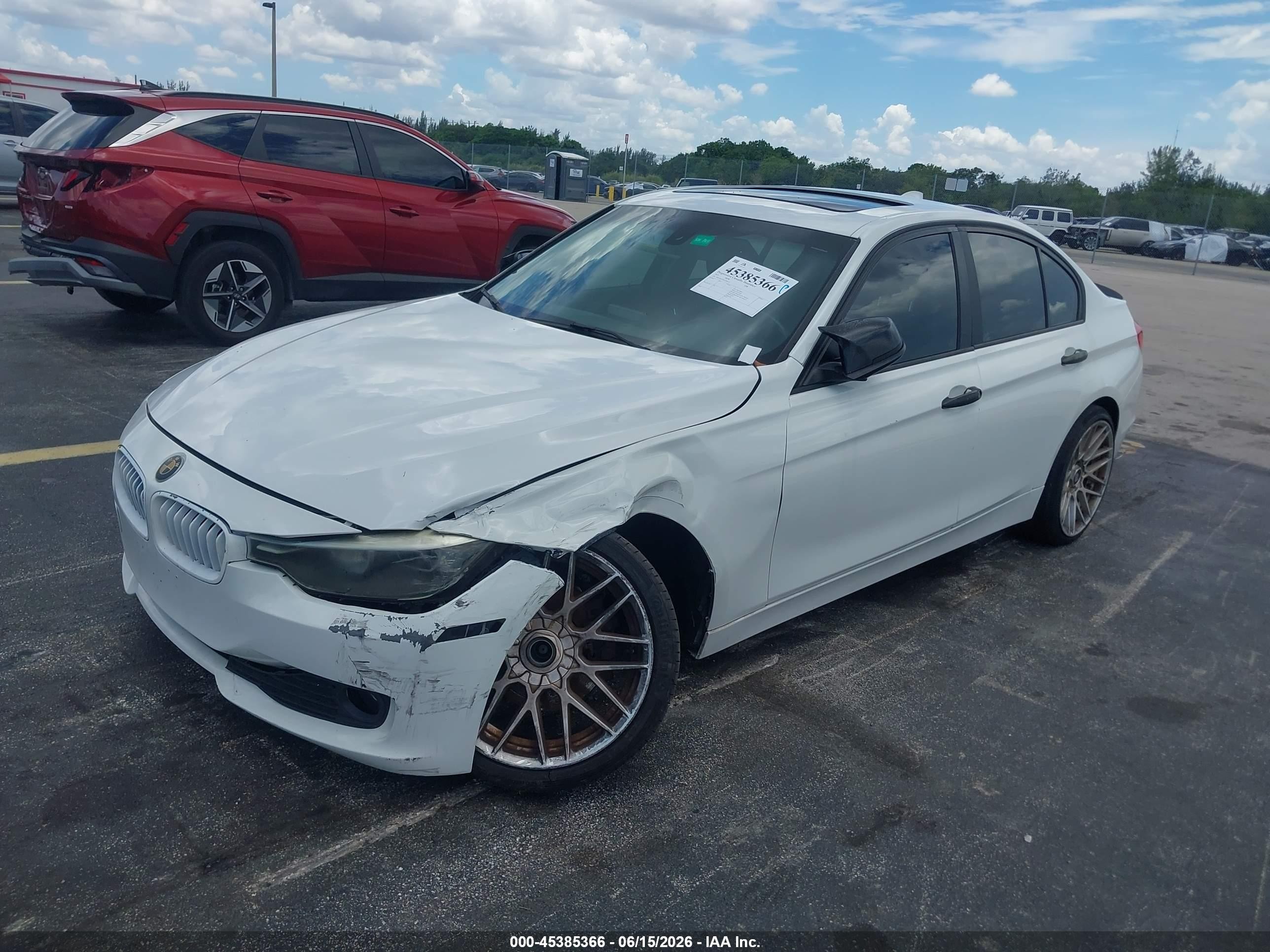 2015 Bmw 320i   White vin: WBA3B1G56FNT06515
