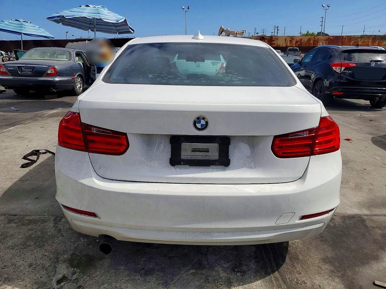 2015 Bmw 320 I White vin: WBA3B1G56FNT07650