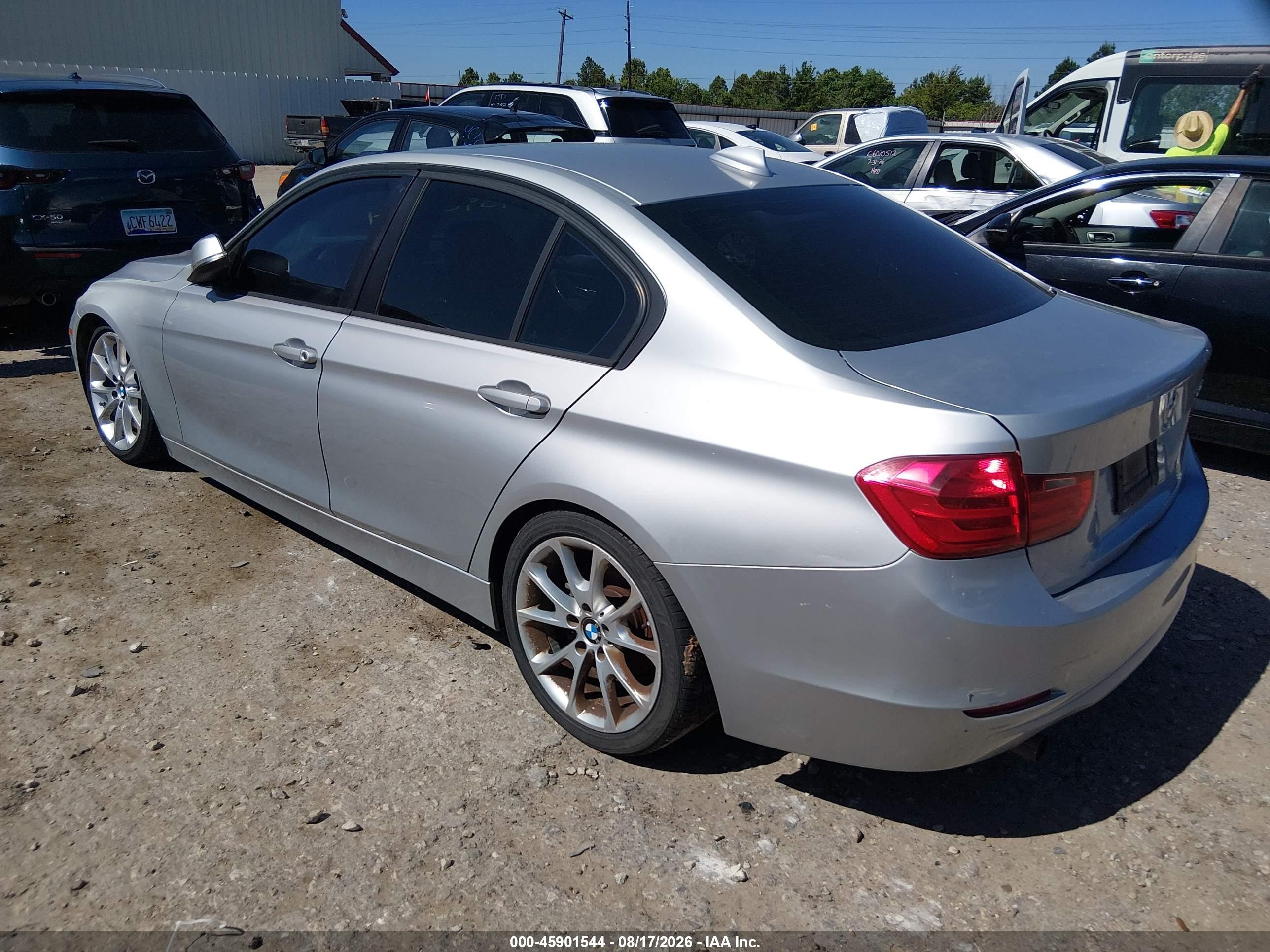 2014 Bmw 320i   Серебряный vin: WBA3B1G57ENS77508