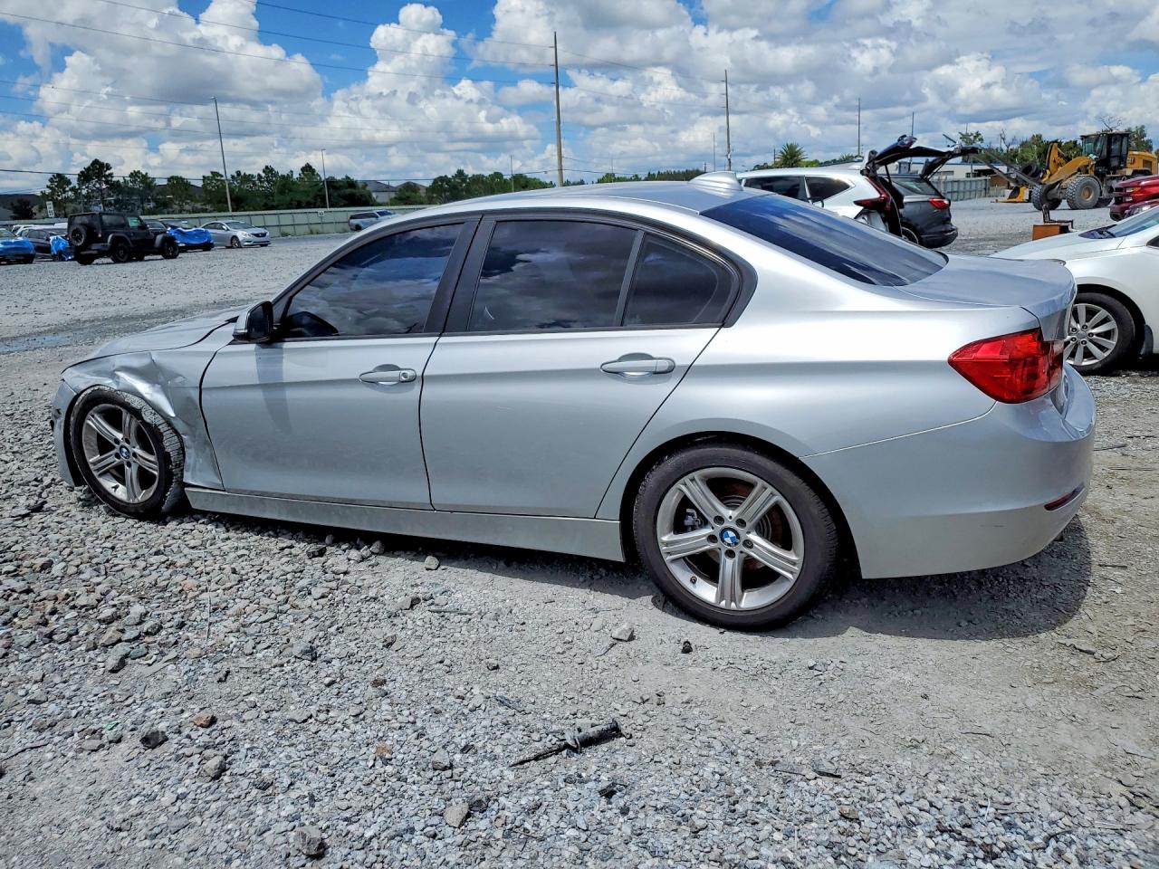 2014 Bmw 320 I Silver vin: WBA3B1G57ENS80277