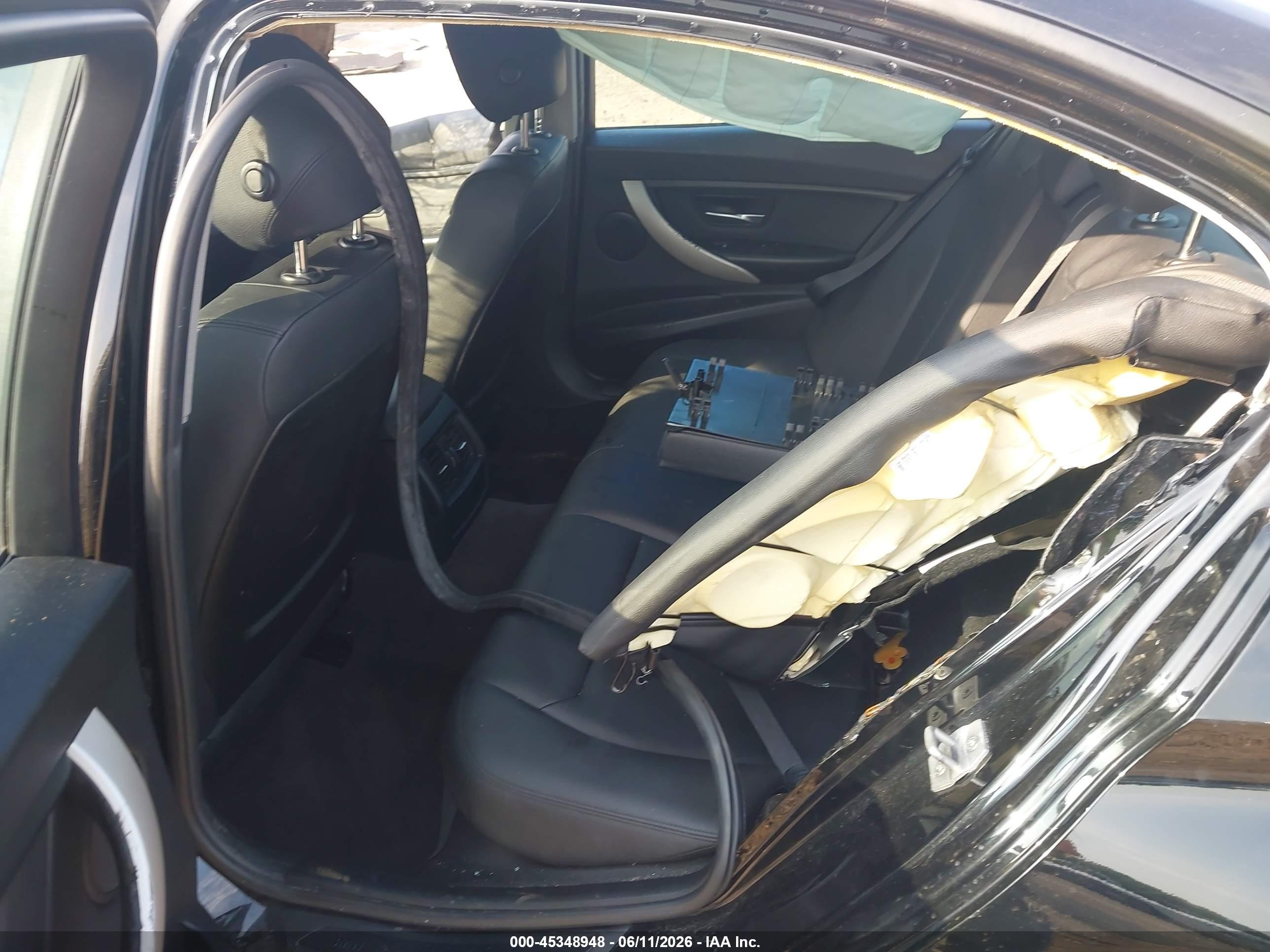 2015 Bmw 320i   Black vin: WBA3B1G57FNT03784